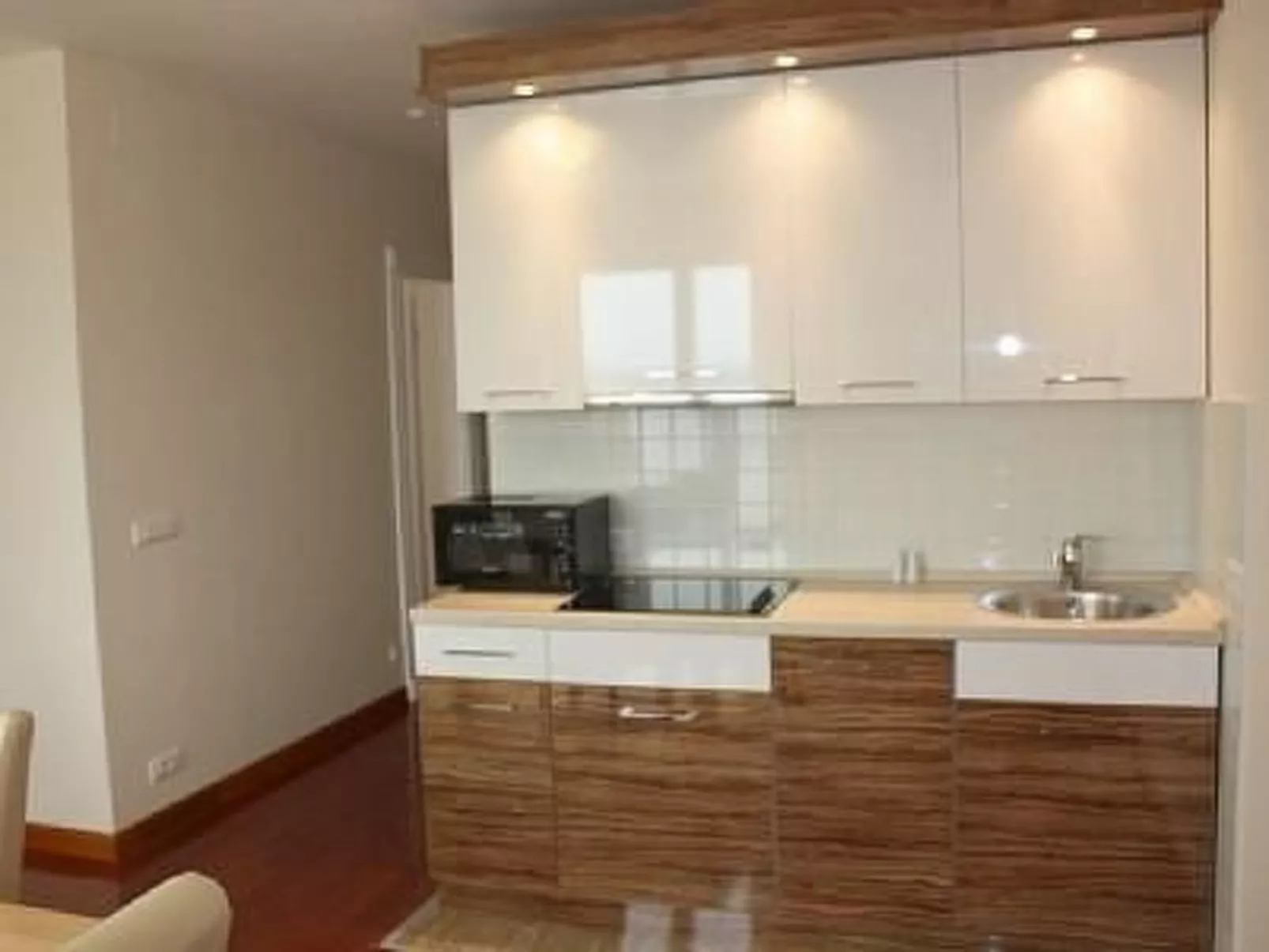 Mit Blick auf das Wasser-Binnen