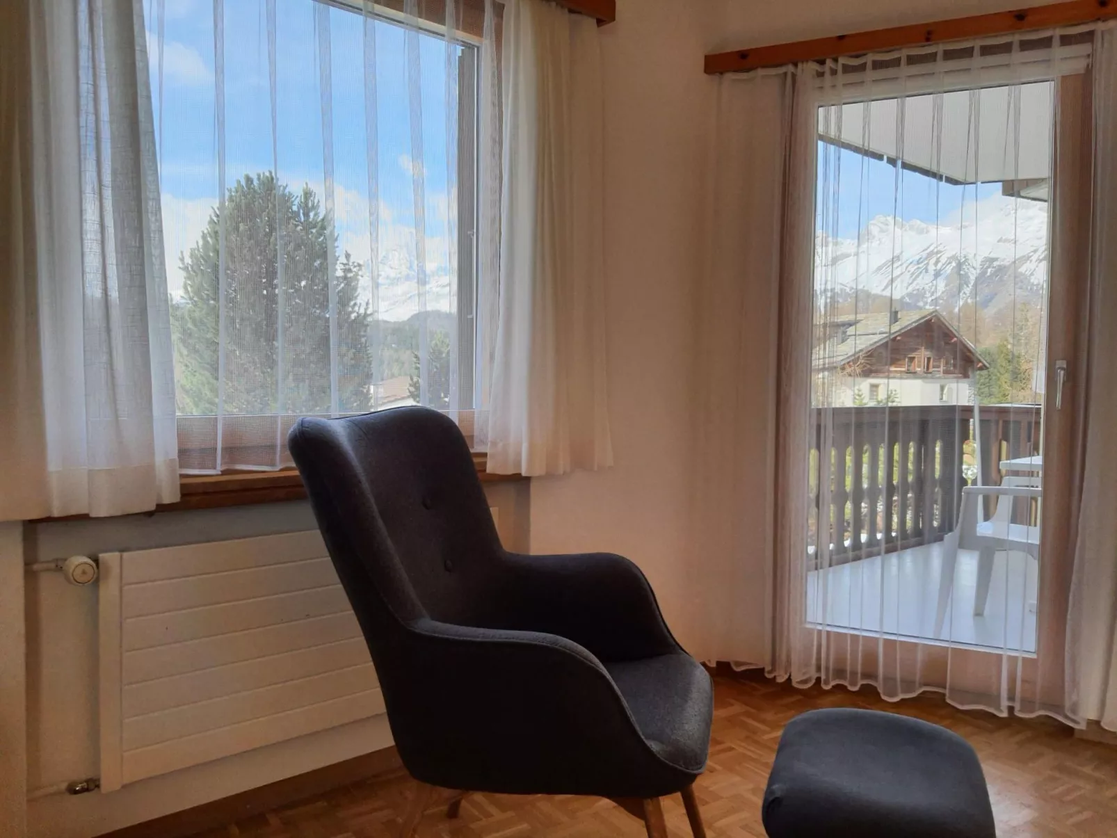 Chesa Azalea 30-Binnen