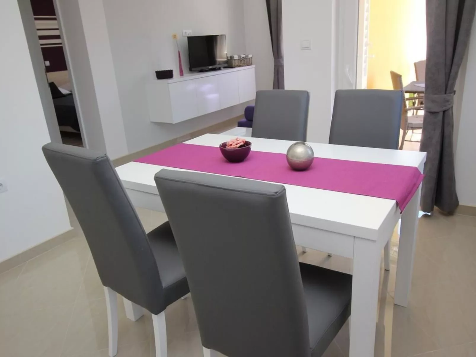 Gorica-Image-tags.info