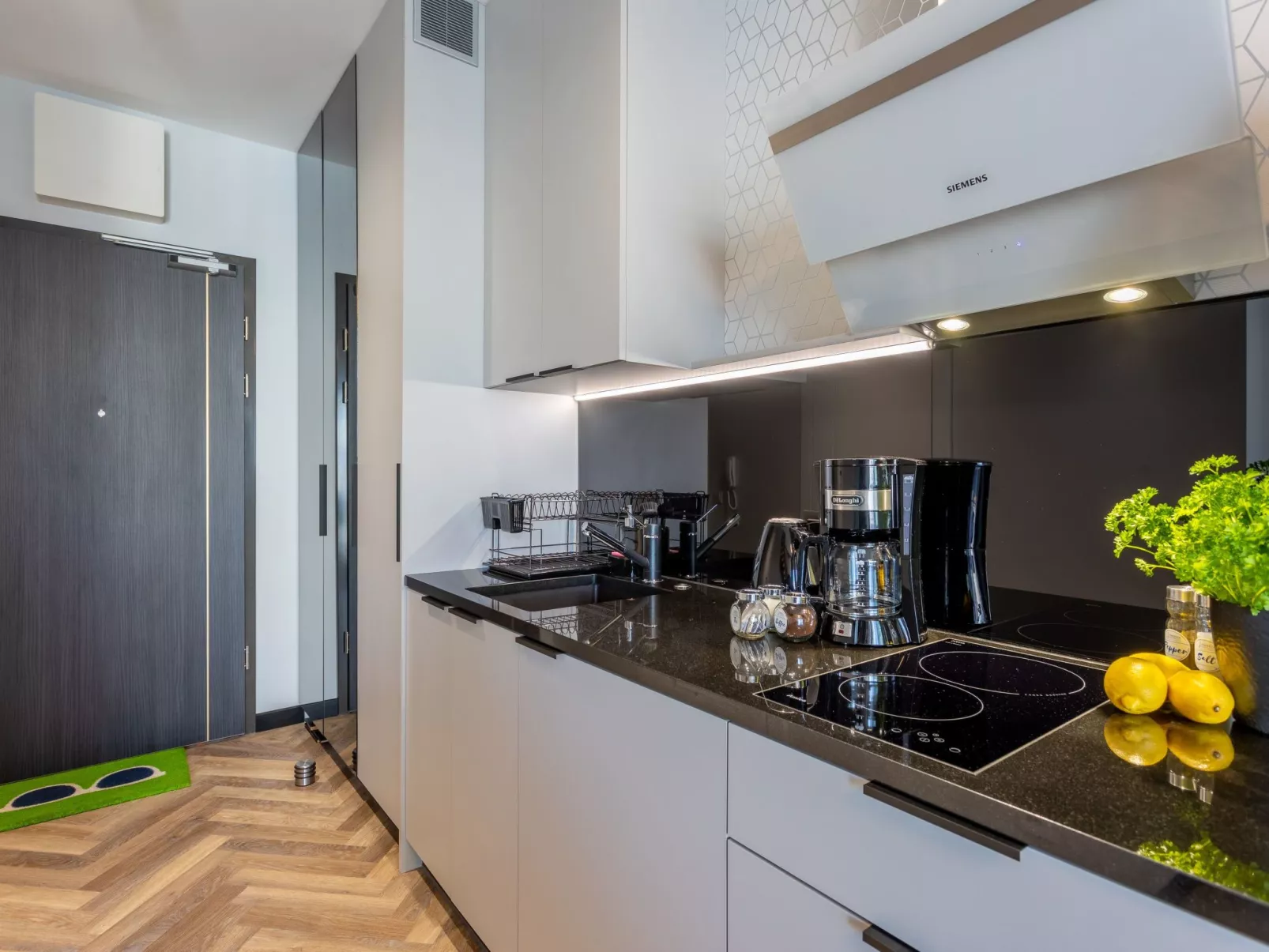 Topmoderne Ferienwohnung Albus 419-Image-tags.info