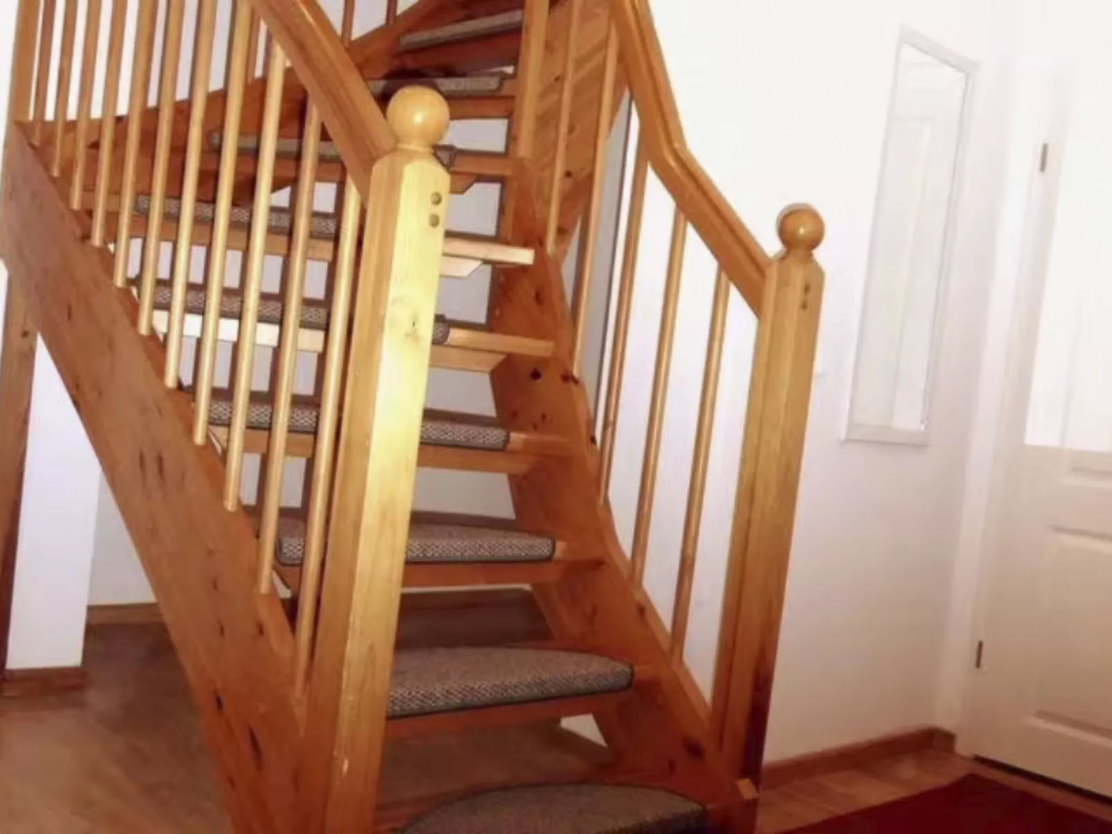 Wohung mit Balkon und Garten nahe Stadtgrenze-Binnen