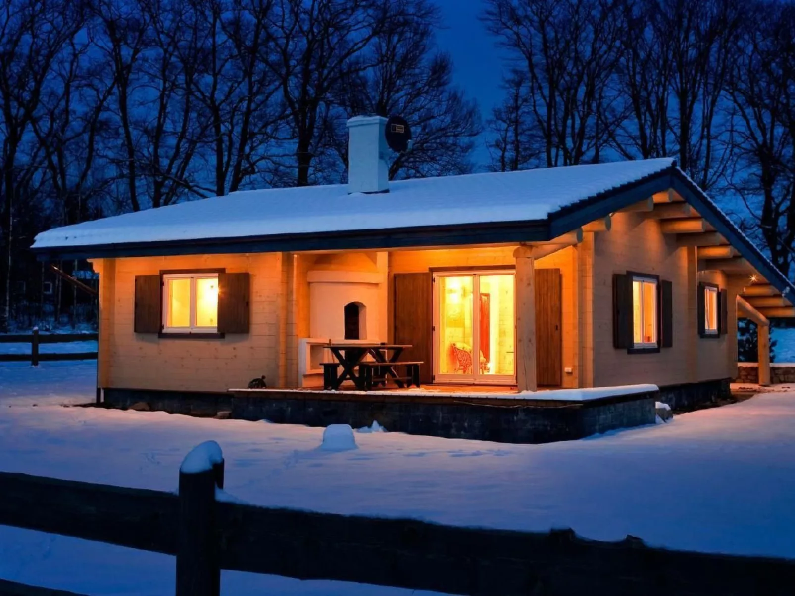 Haus des Kreises-Buiten