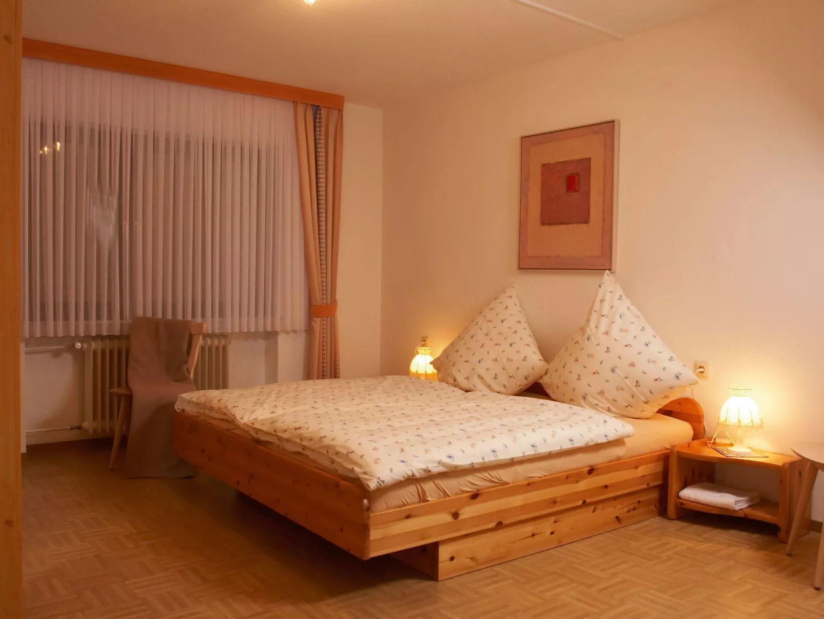 Für 11 Personen und 1 Kind-Binnen