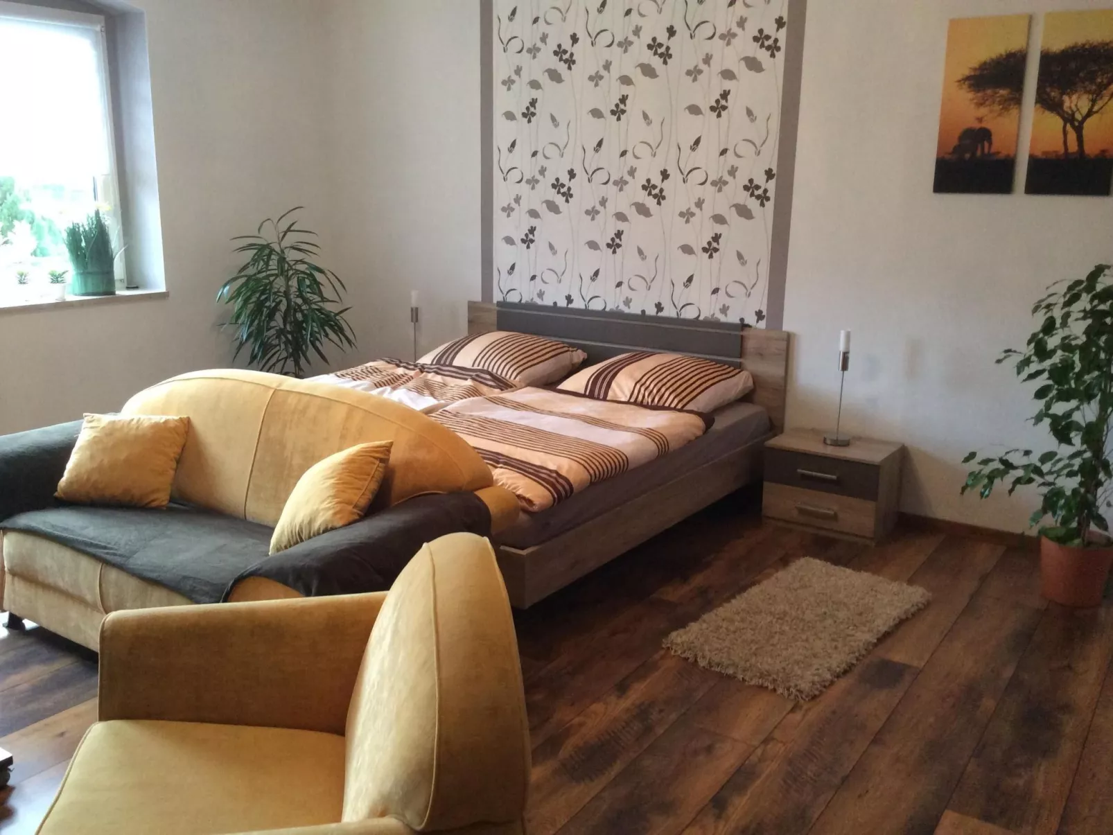 In Neustrelitz mit Garten und Grill-Binnen