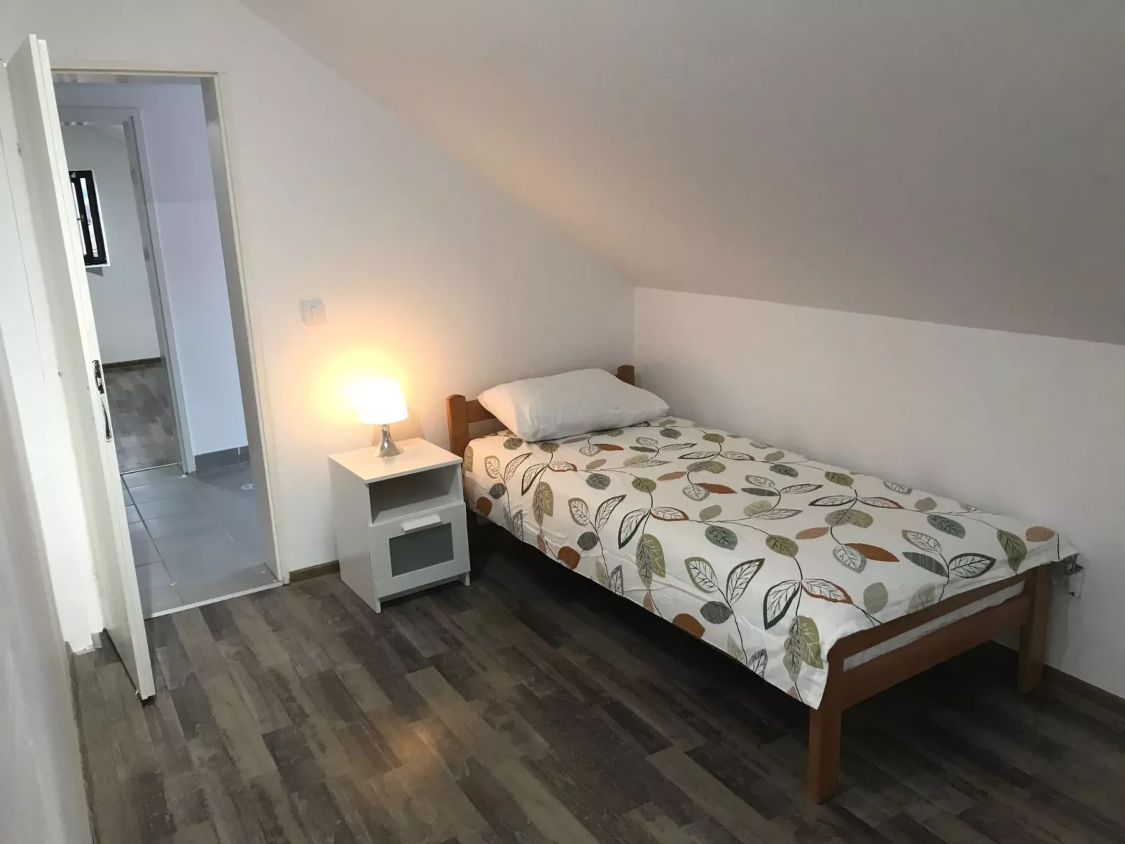 Schöne große Villa Vrcin - Binnen