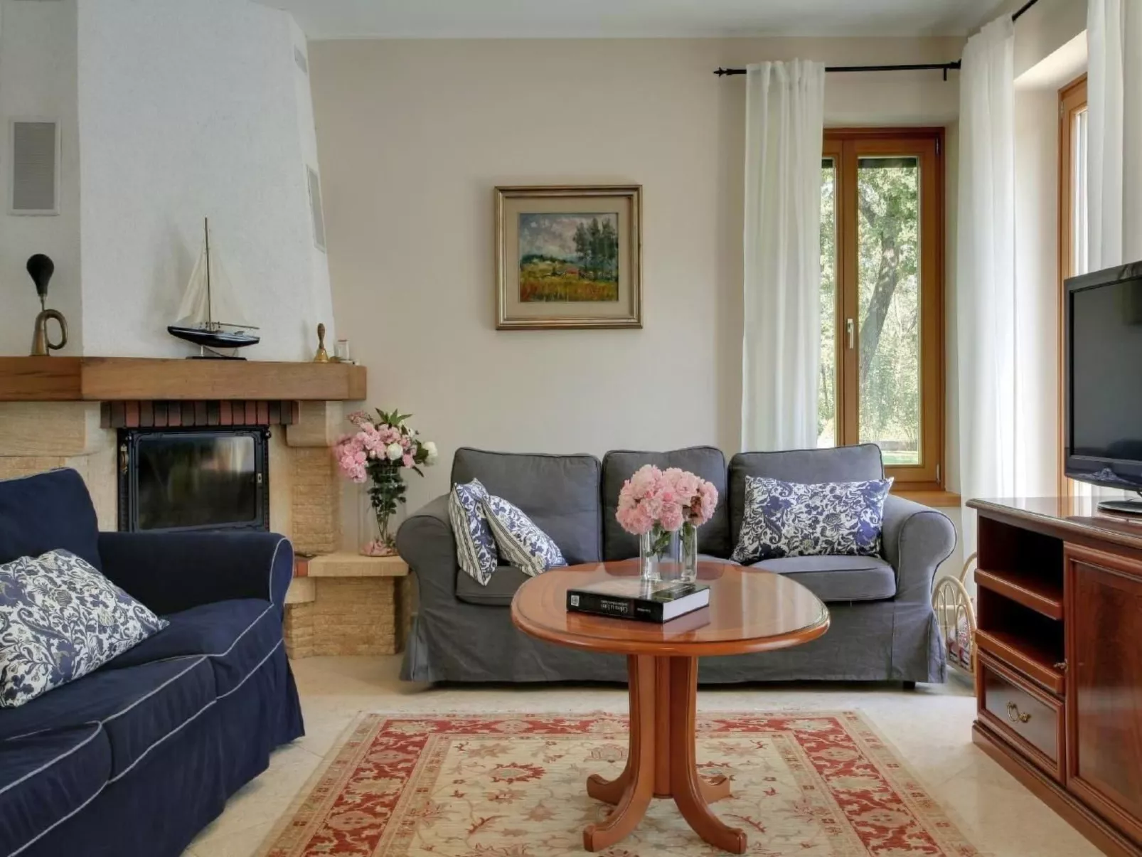 In Karigador mit Terrasse, Whirlpool und Garten-Binnen