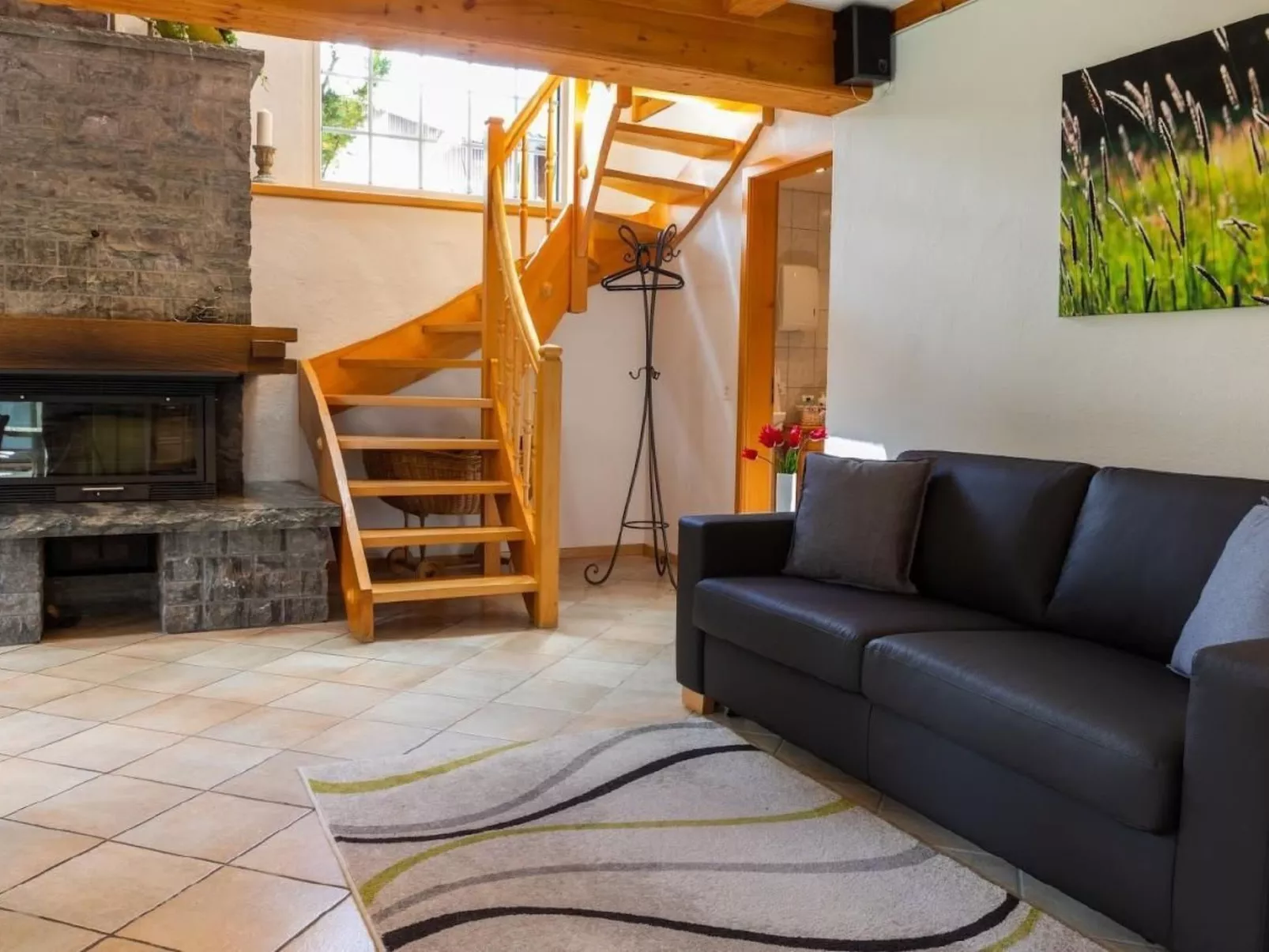 Unterkunft auf 2 Etagen-Binnen