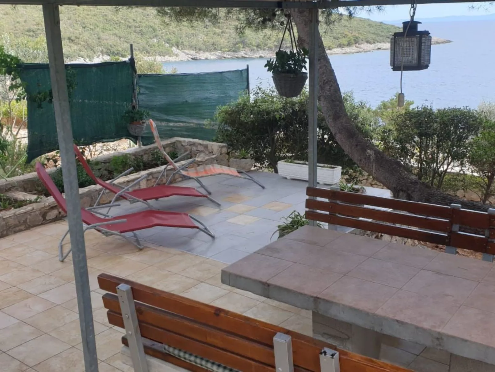 In Maslinica mit Großer Terrasse-Image-tags.info