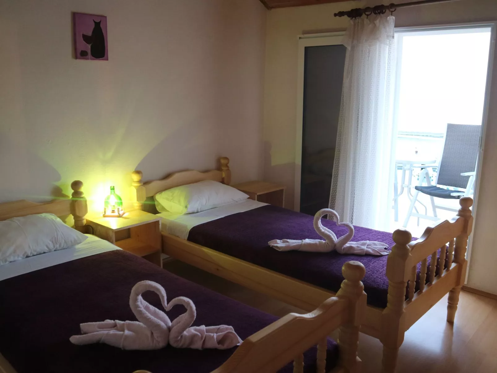 "Antun" am Strand-Image-tags.info