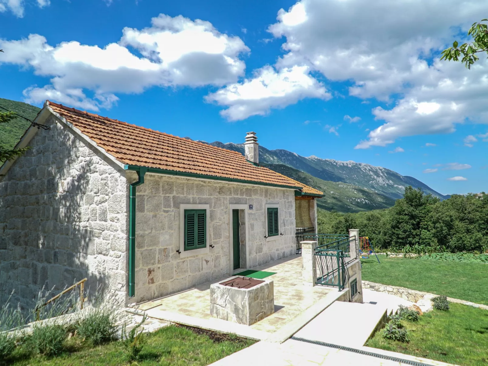 In Zagvozd mit Privatem Pool-Image-tags.info