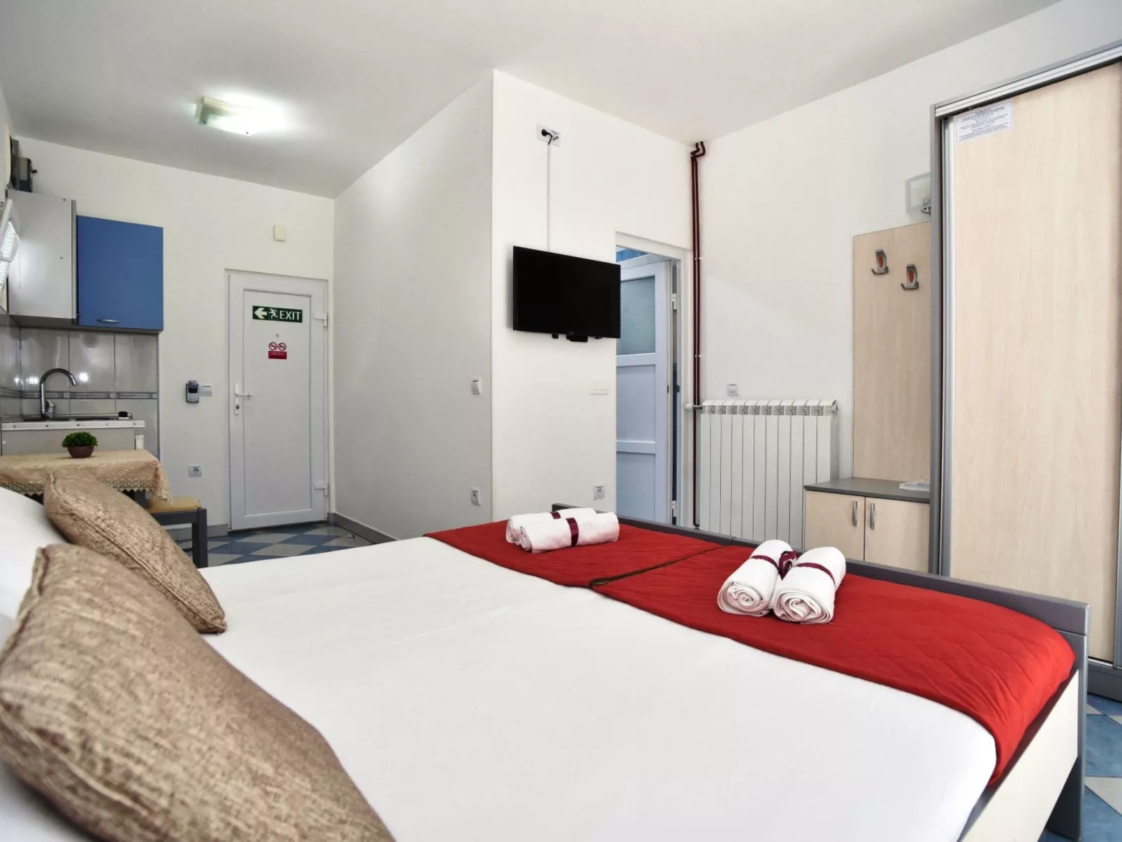 Studio für 2 Personen-Image-tags.info