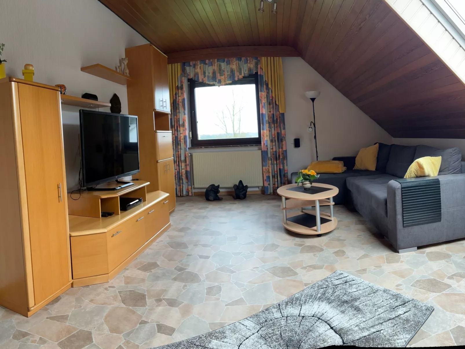 Mit großer Dachterrasse - Binnen