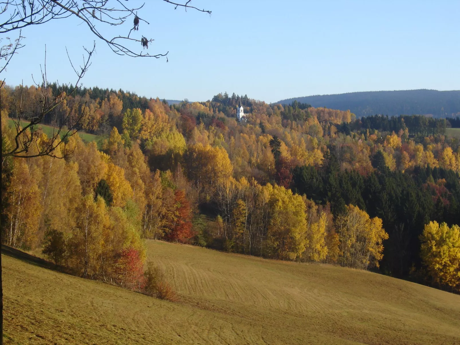 Charmantes, traditionelles Holzhaus-Binnen