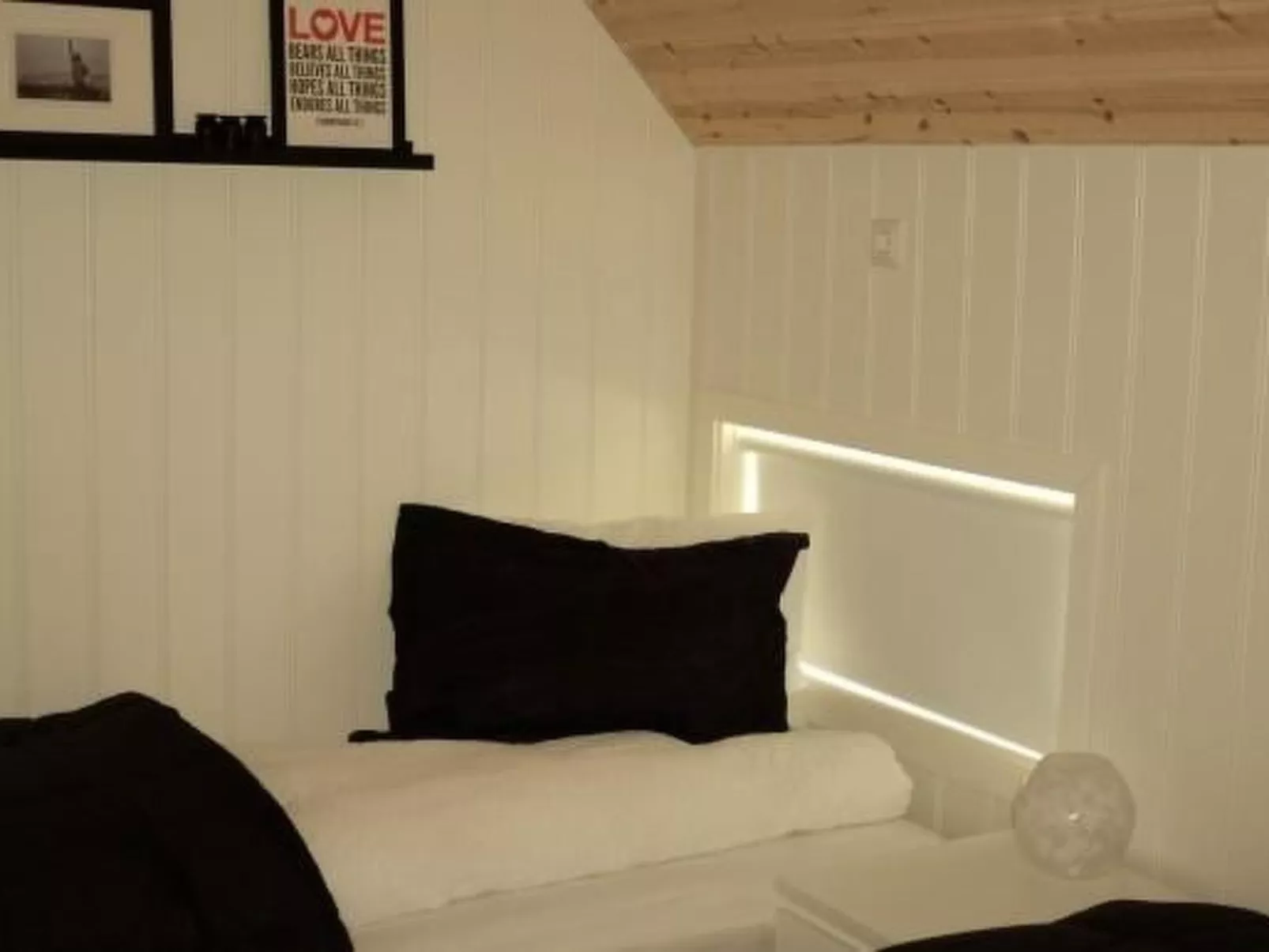 Häuschen in malerischer Umgebung in Island-Binnen