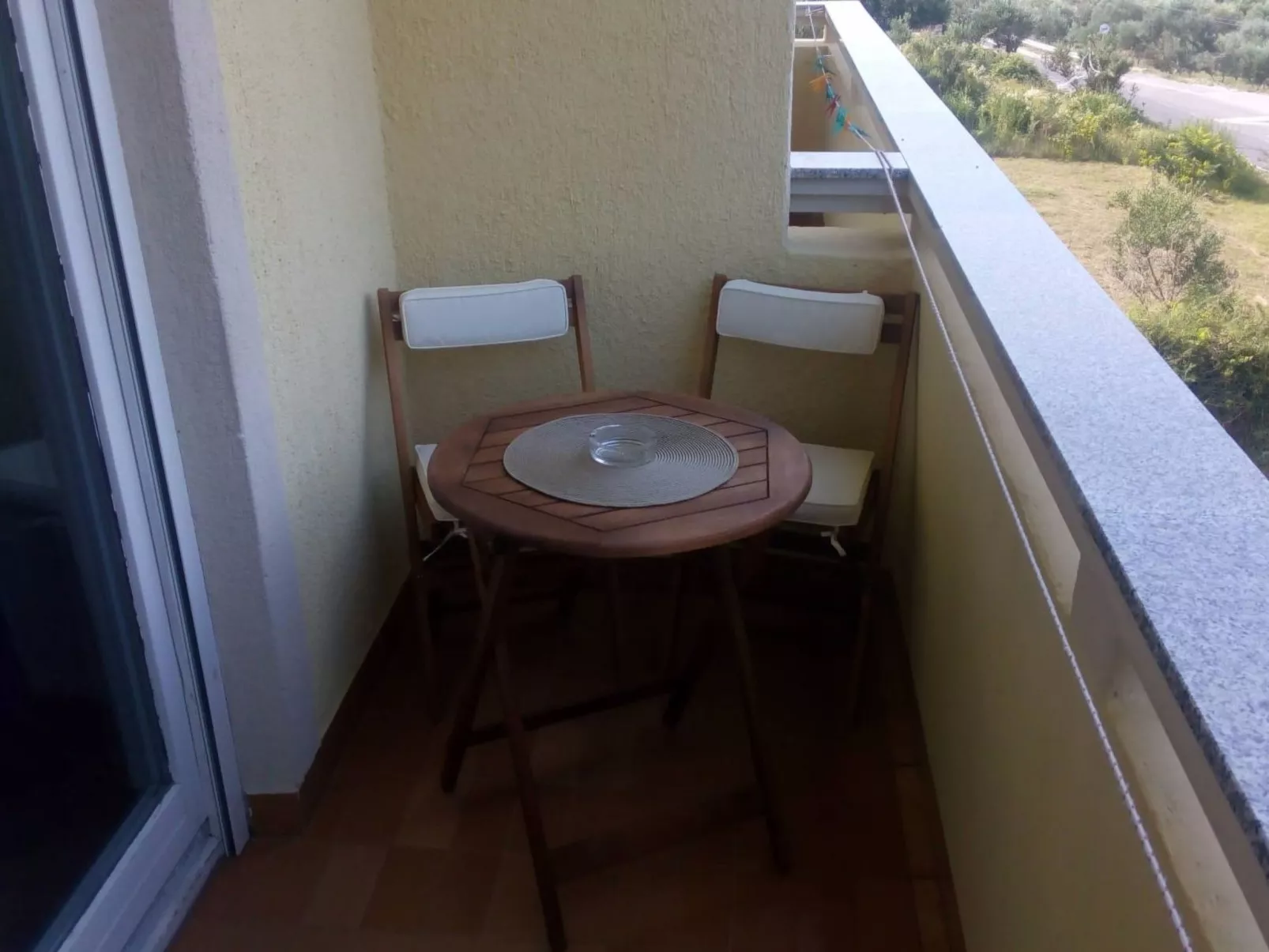 "Blaues" Apartment mit Swimmingpool-Binnen