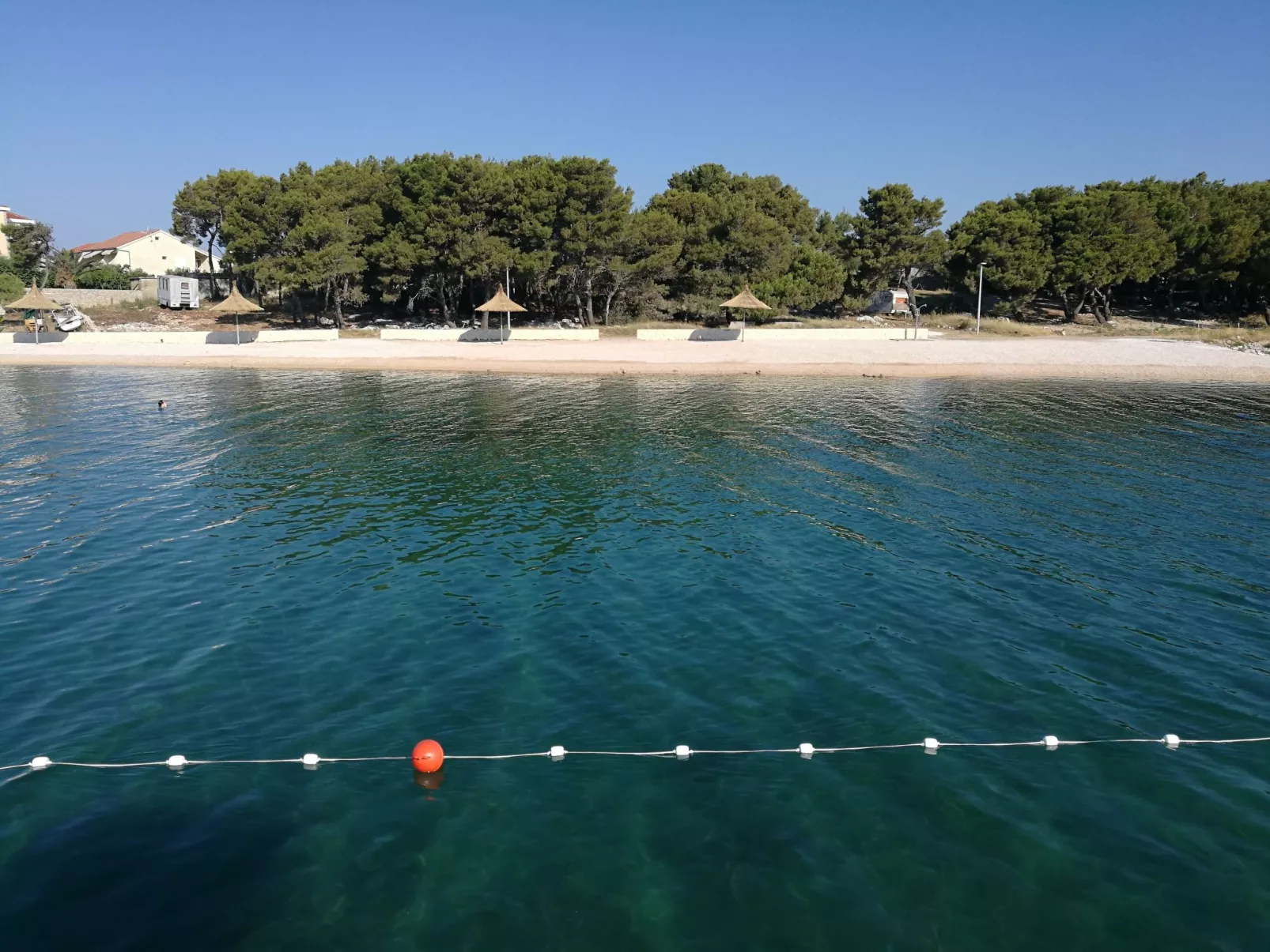 Studio in Strandnähe-Buiten