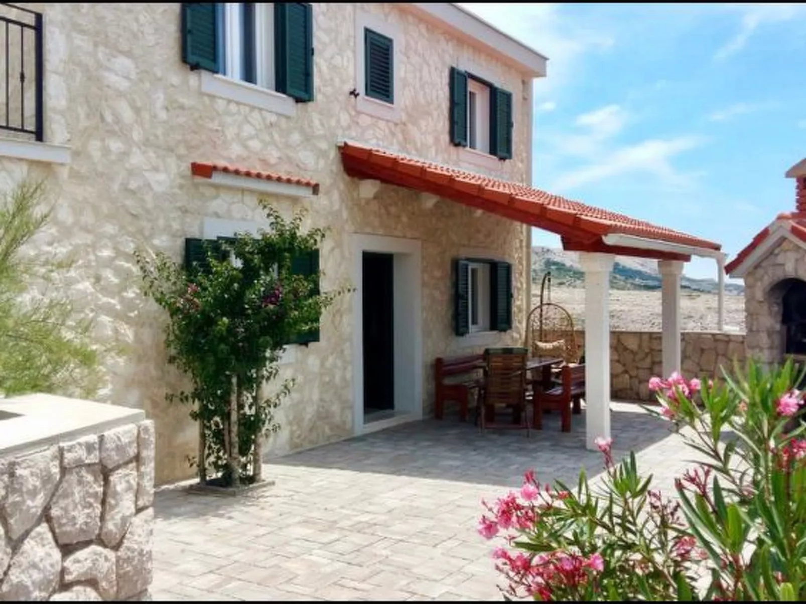 Villa Dražica mit beheiztem Pool - ruhige Lage-Binnen