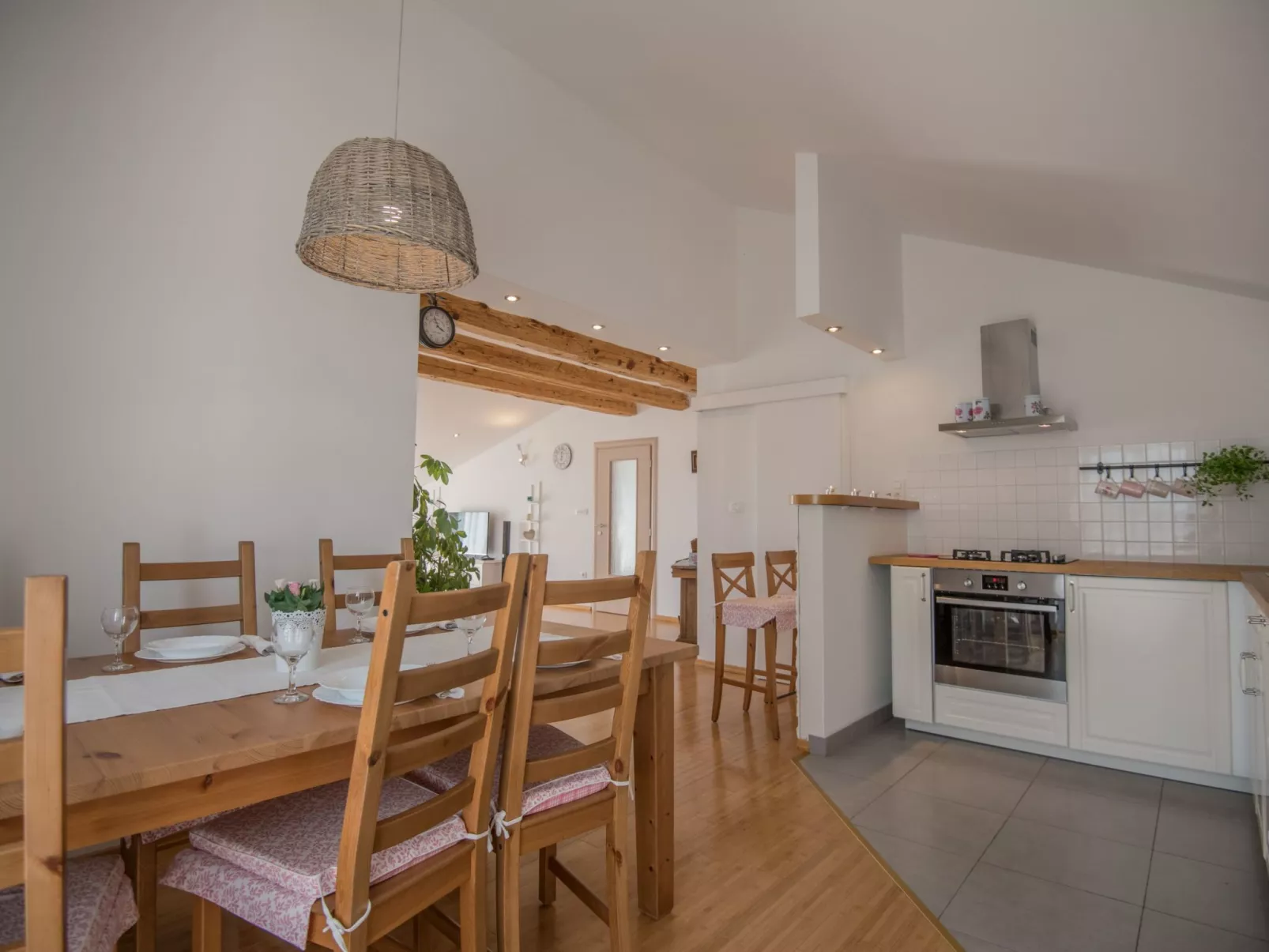 Freistehende Villa Iva Grubine mit Privatpool-Binnen