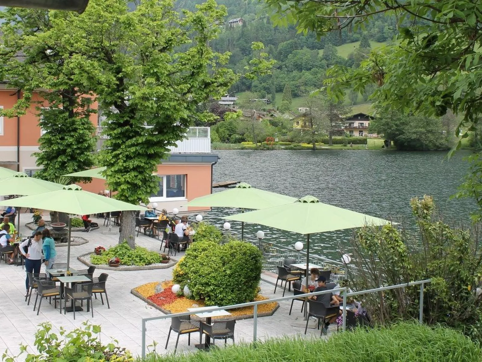 Burgstallers Appartement Seerose-Buiten