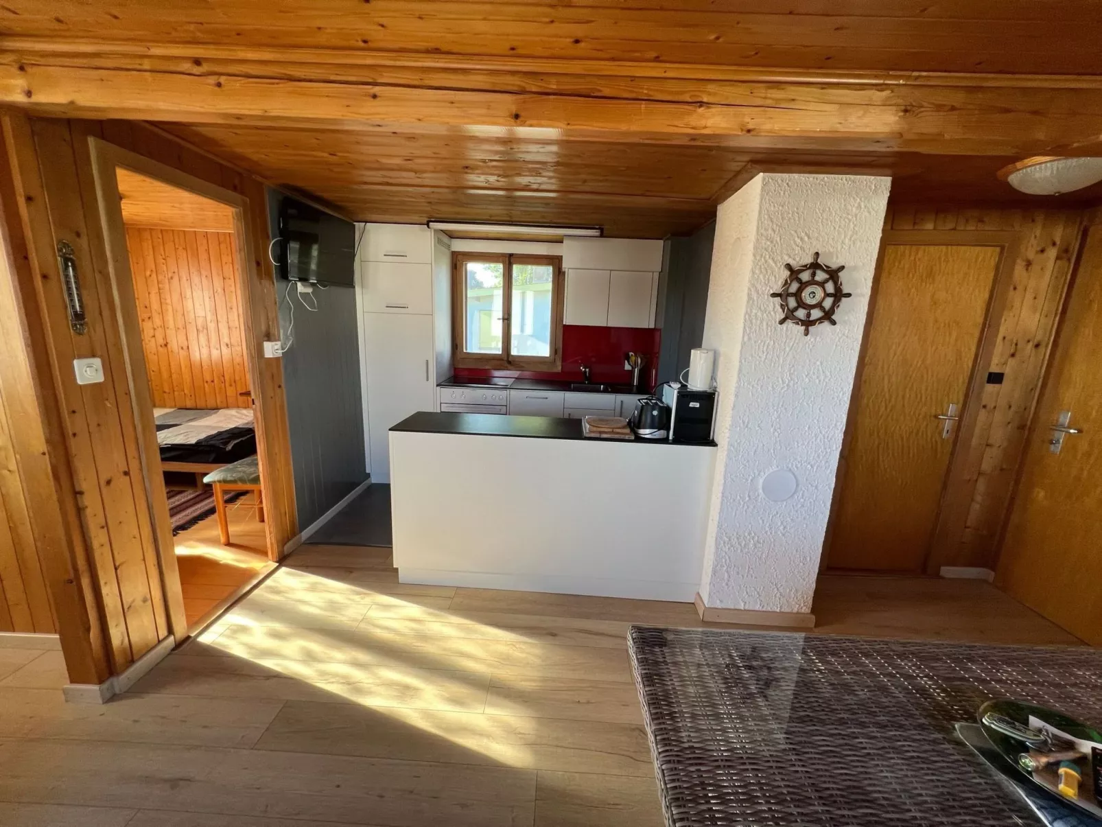 Chalet in der Nähe des Sees 3 Minuten zu Fuß entfernt-Binnen