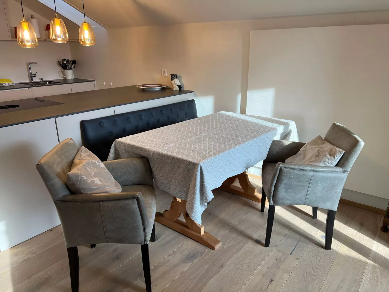 Chesa Calderas-Binnen