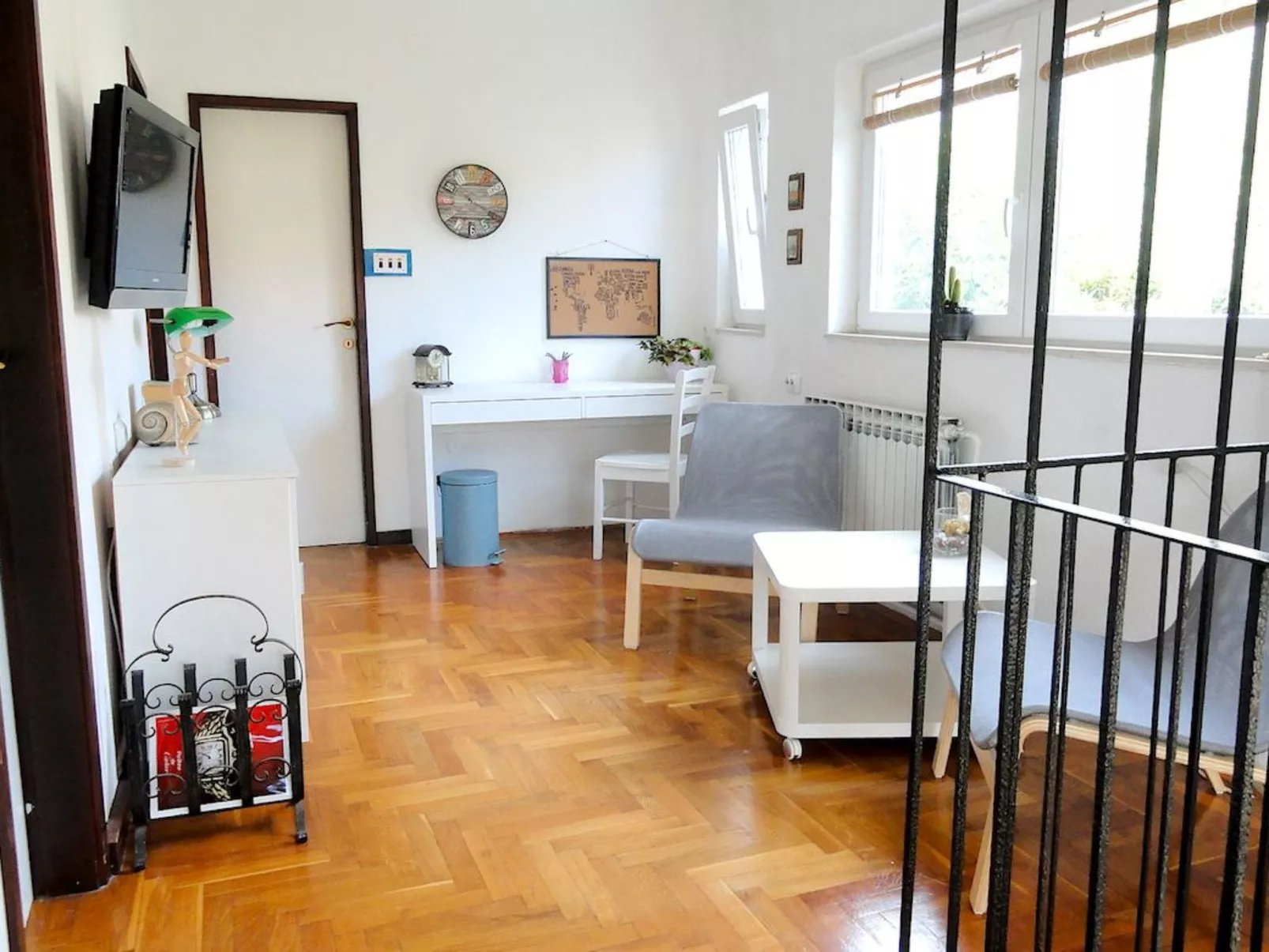 Karmen auf zwei Ebenen mit Garten-Binnen