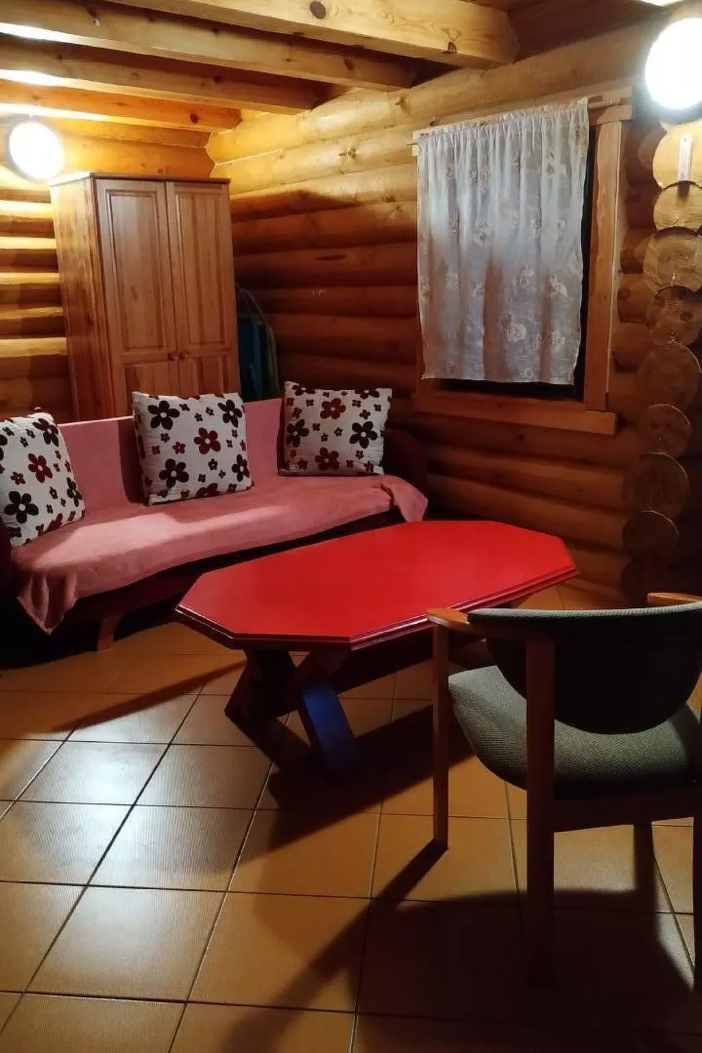 In Dębina mit Grill-Binnen