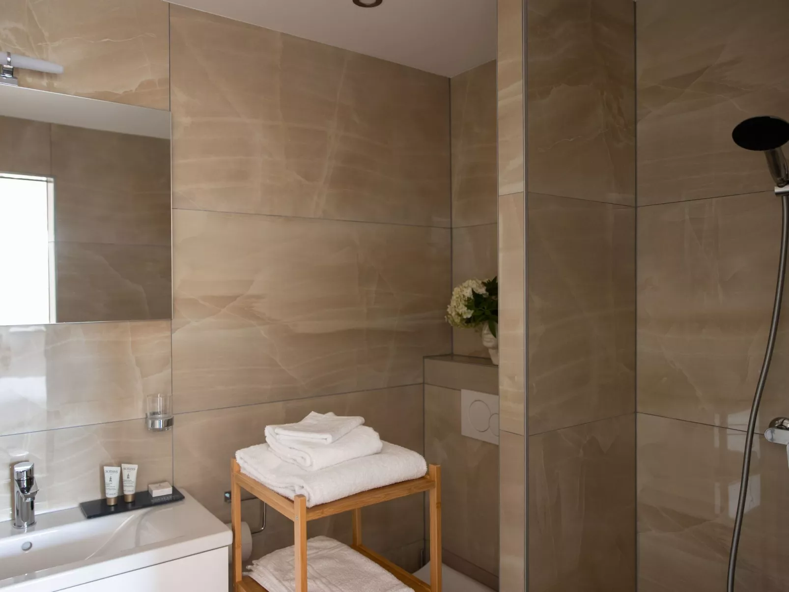 Studio Montgolfières-Binnen