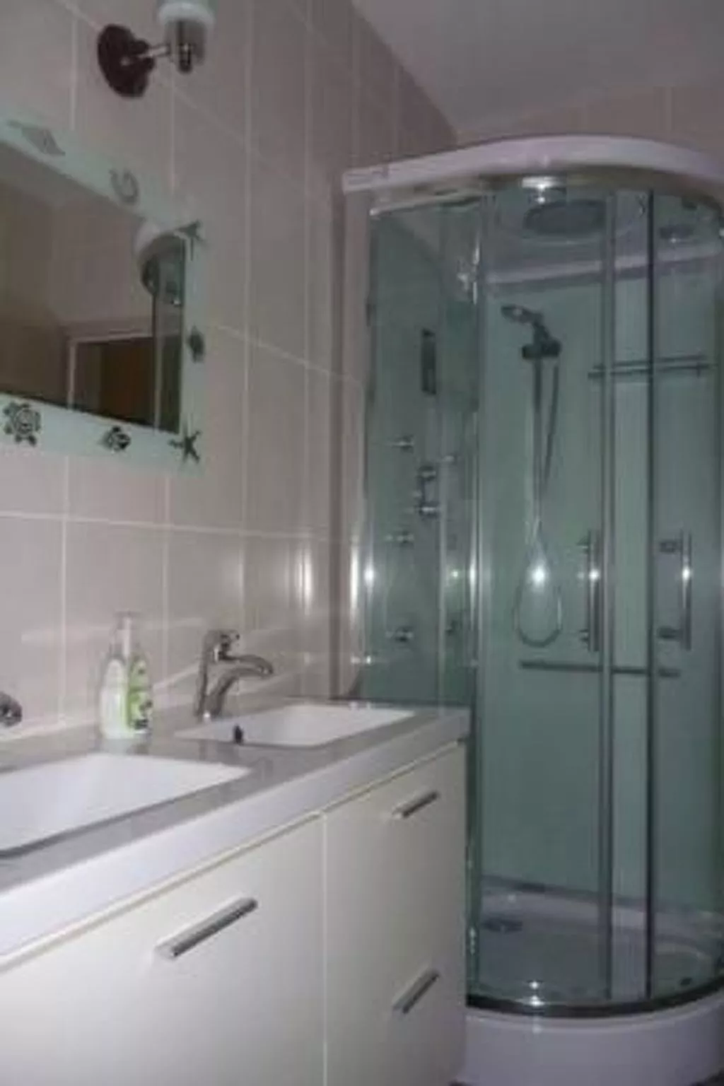 Moderne Erdgeschosswohnung mit Blick auf Hiddensee-Binnen