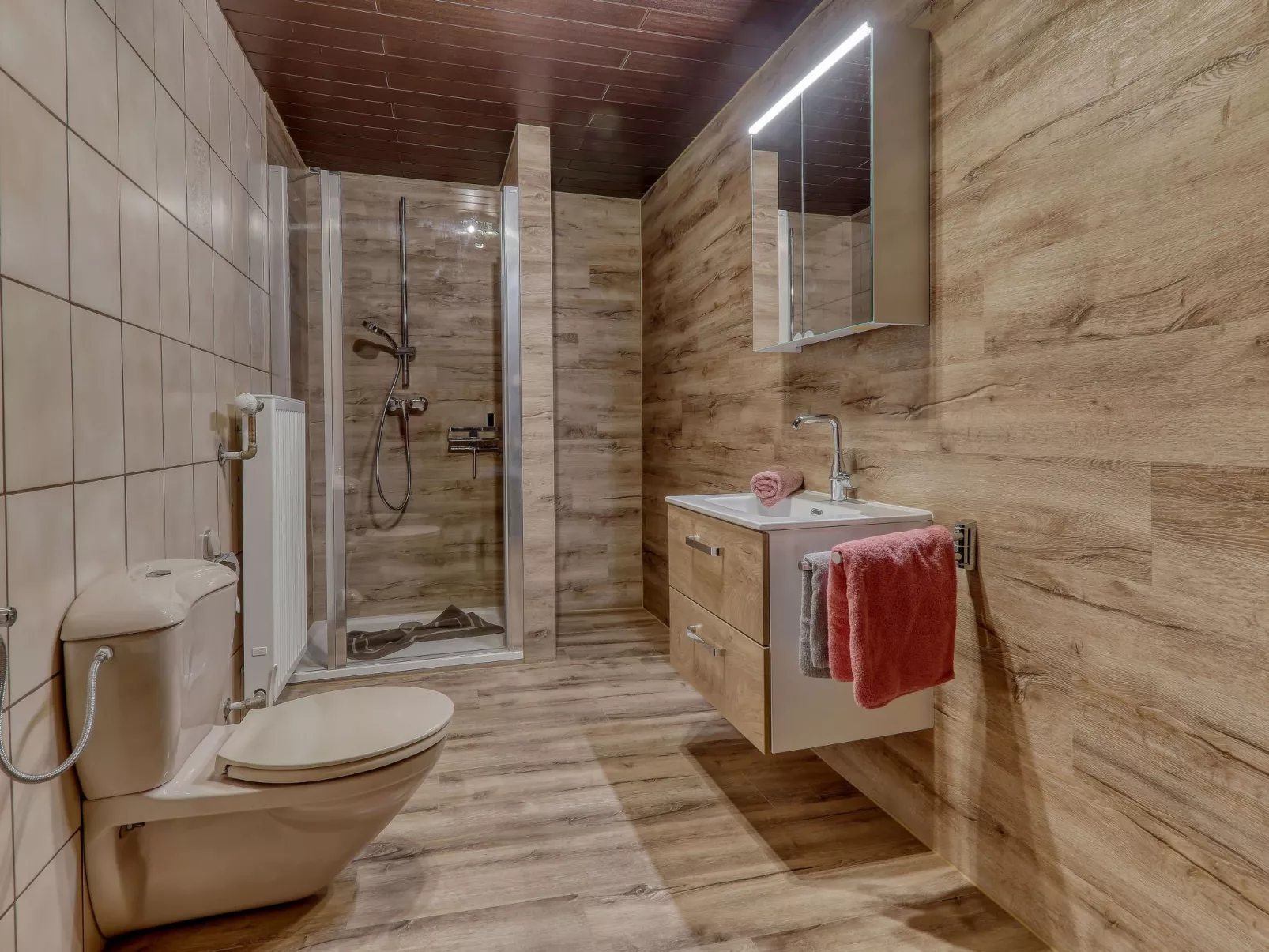 Typ C-Image-tags.info