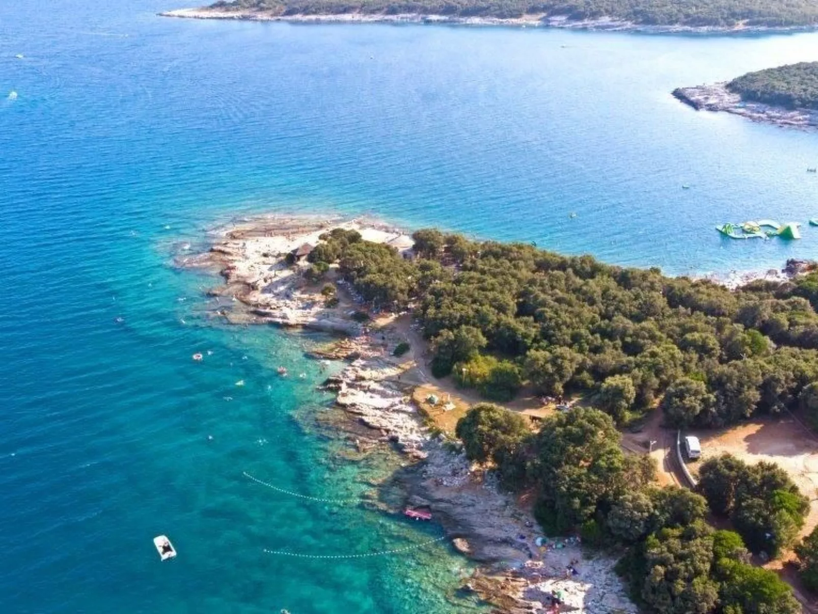 Im Dorf Kujići-Buiten