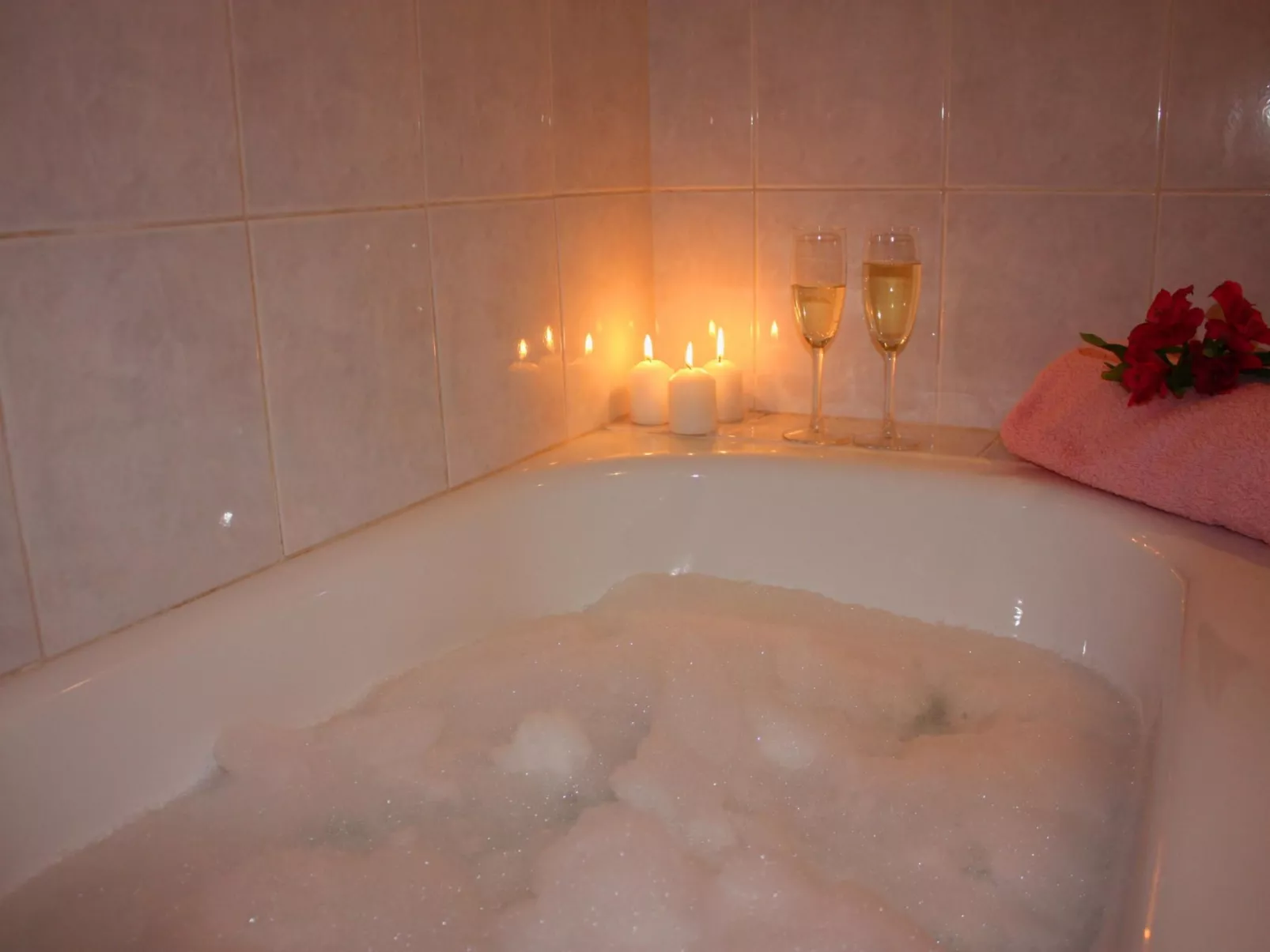 Romantische Villa mit weitläufigem Garten-Binnen