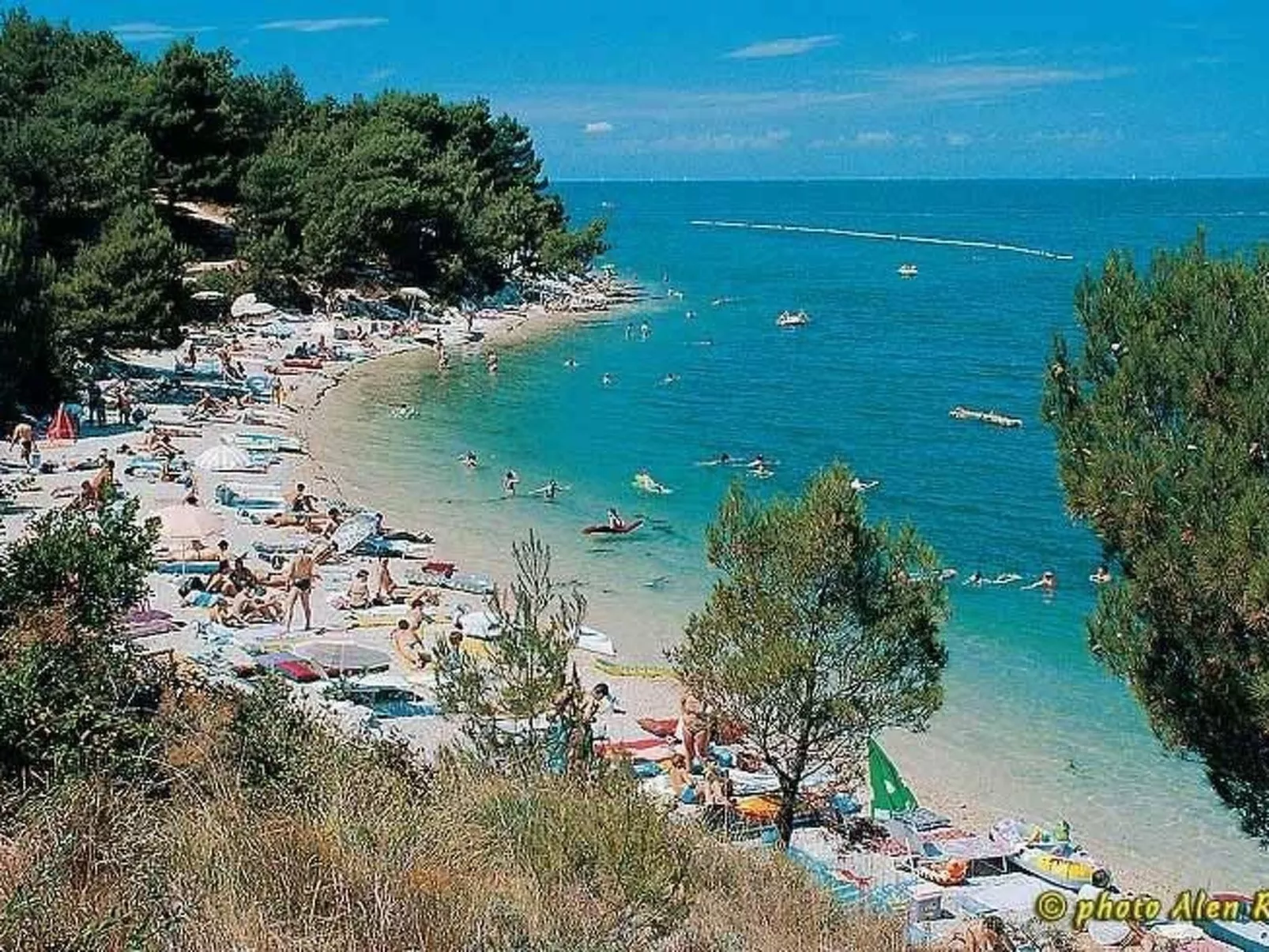 Schöne Ferienvilla Morena mit Pool-Buiten