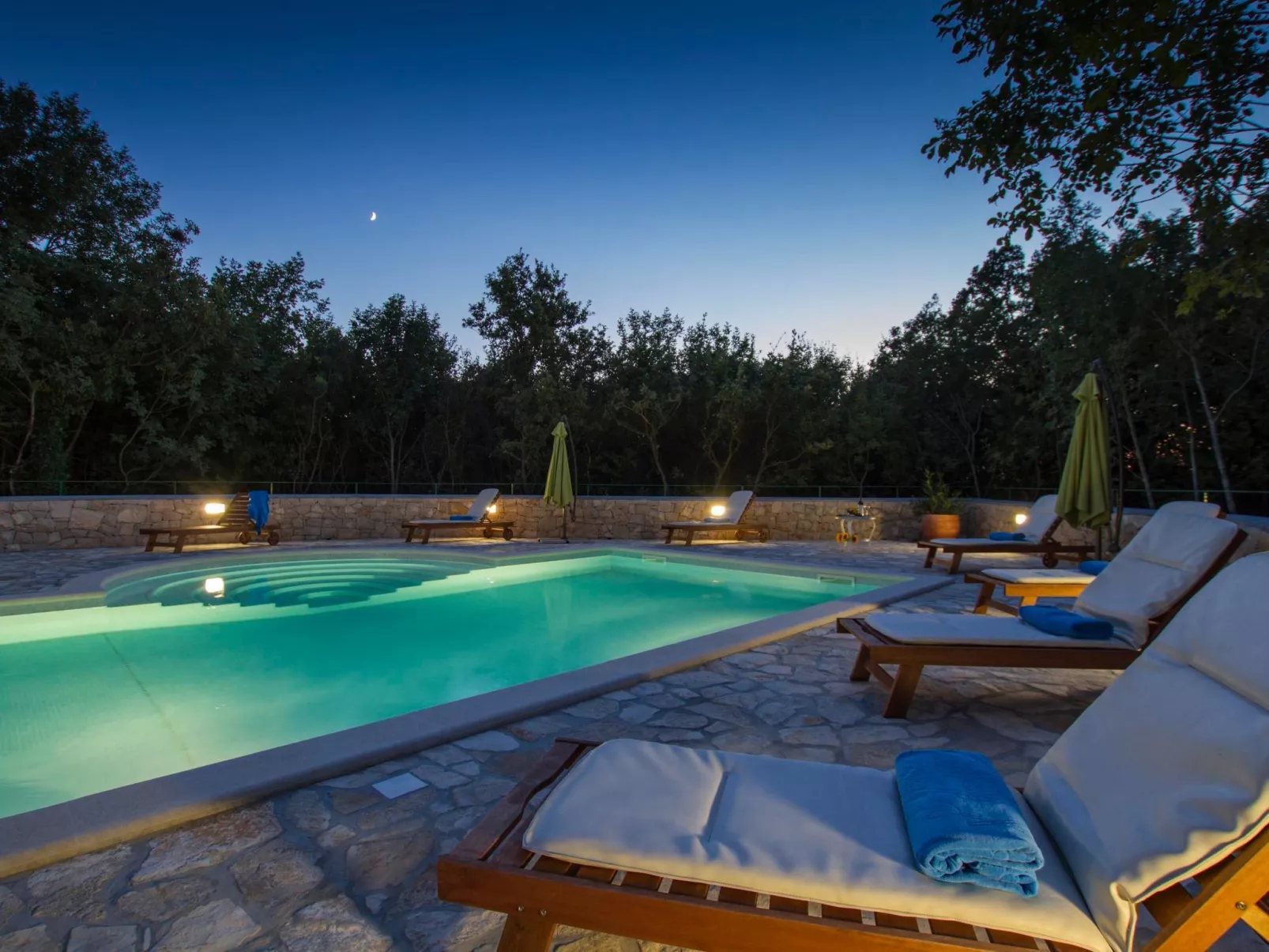 Villa Marina, mit Zugang zu zwei Gemeinschaftspools-Buiten