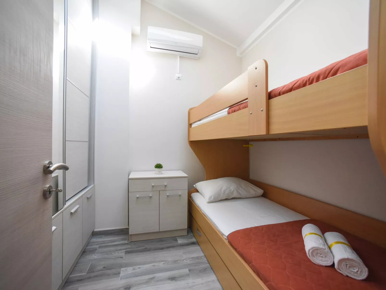 Wohnung mit Dachterrasse-Binnen