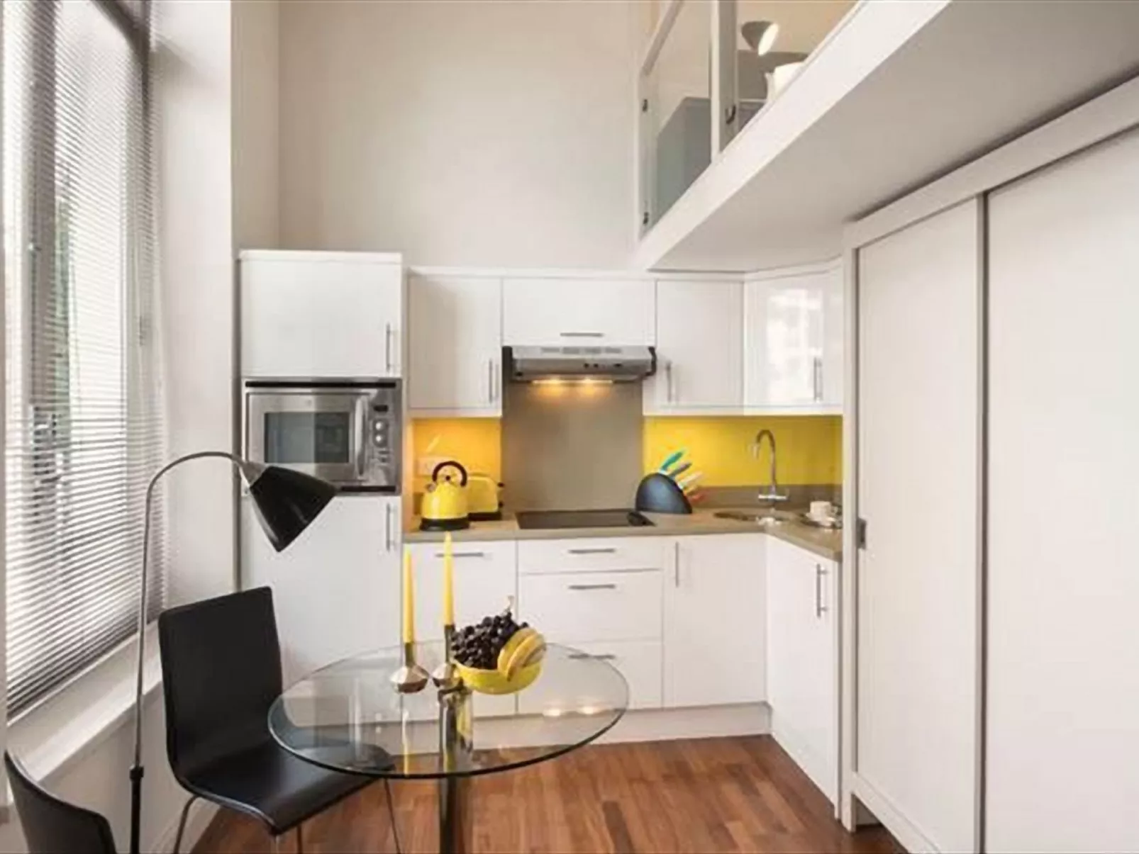 Urban Stay Portobello Market Studio - Binnen