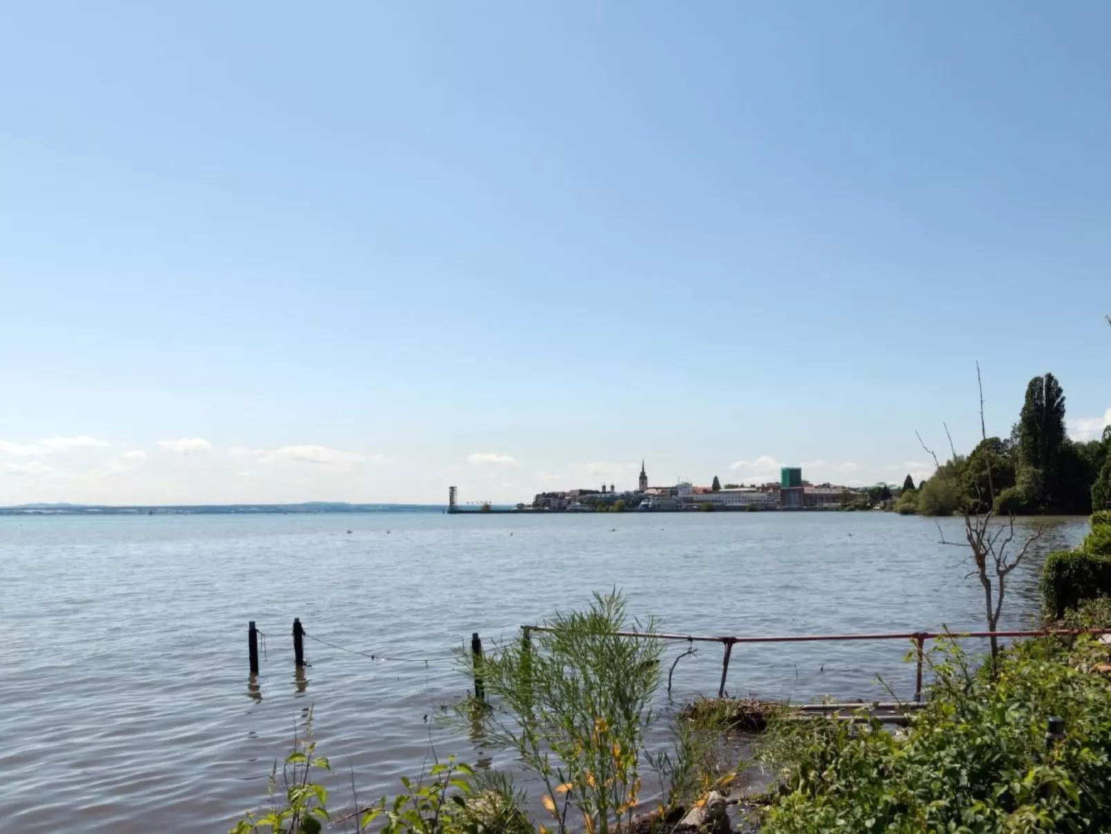 Traum Wohnung direkt am Bodensee mit Seesicht-Binnen