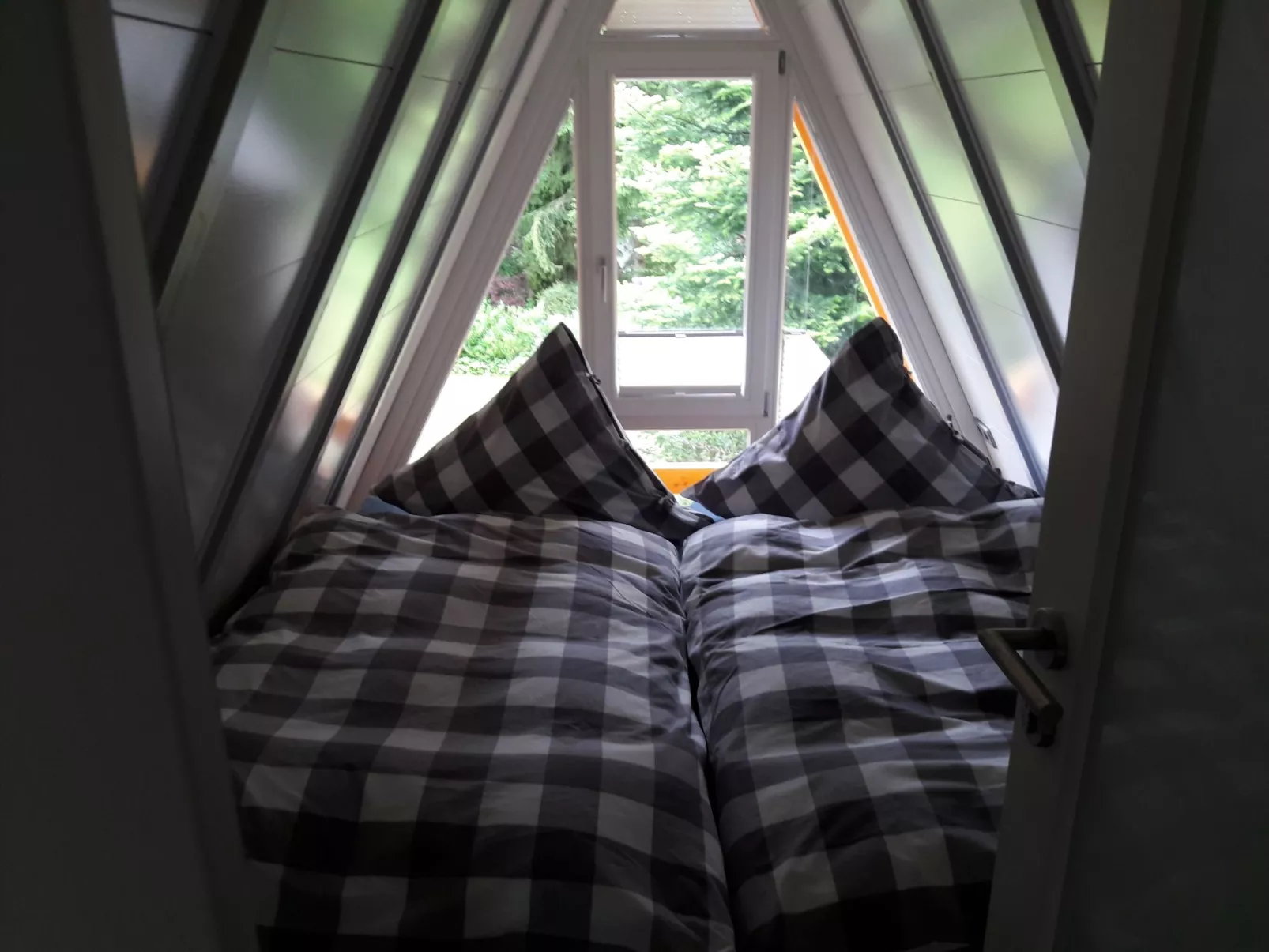 Freistehendes Nurdachaus im Ferienpark Schellbronn-Binnen