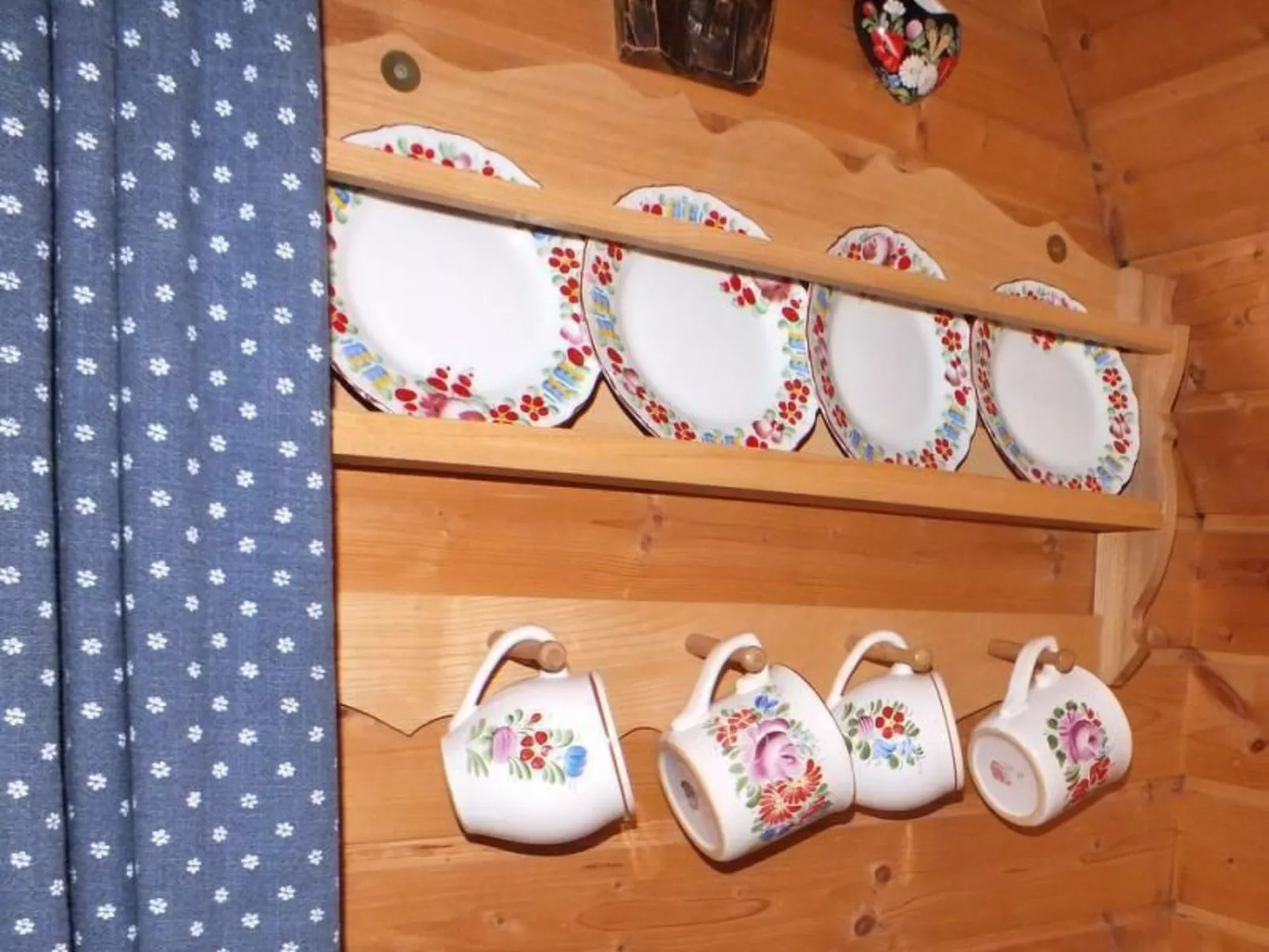 In Haschaberg mit Sonniger Terrasse-Buiten