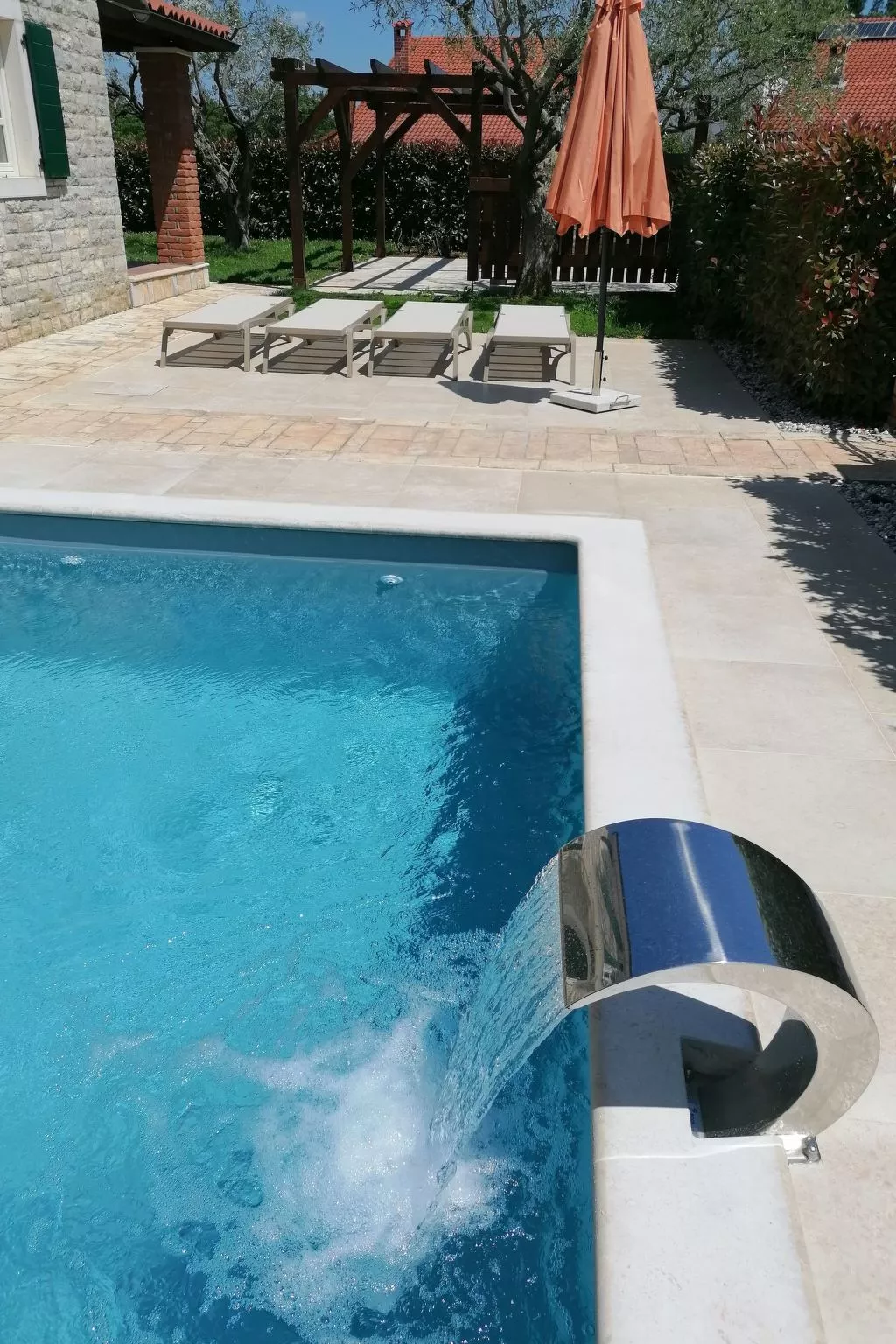 Villa Nika mit privatem Außenwhirlpool-Binnen