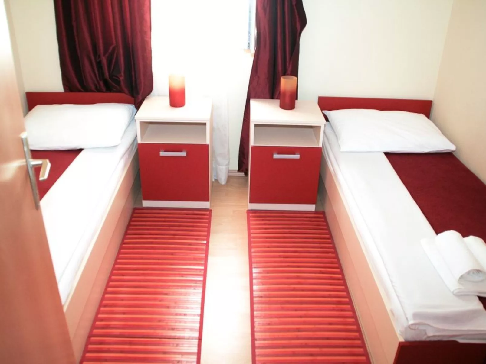 Moderne Ferienwohnung mit Meerblick