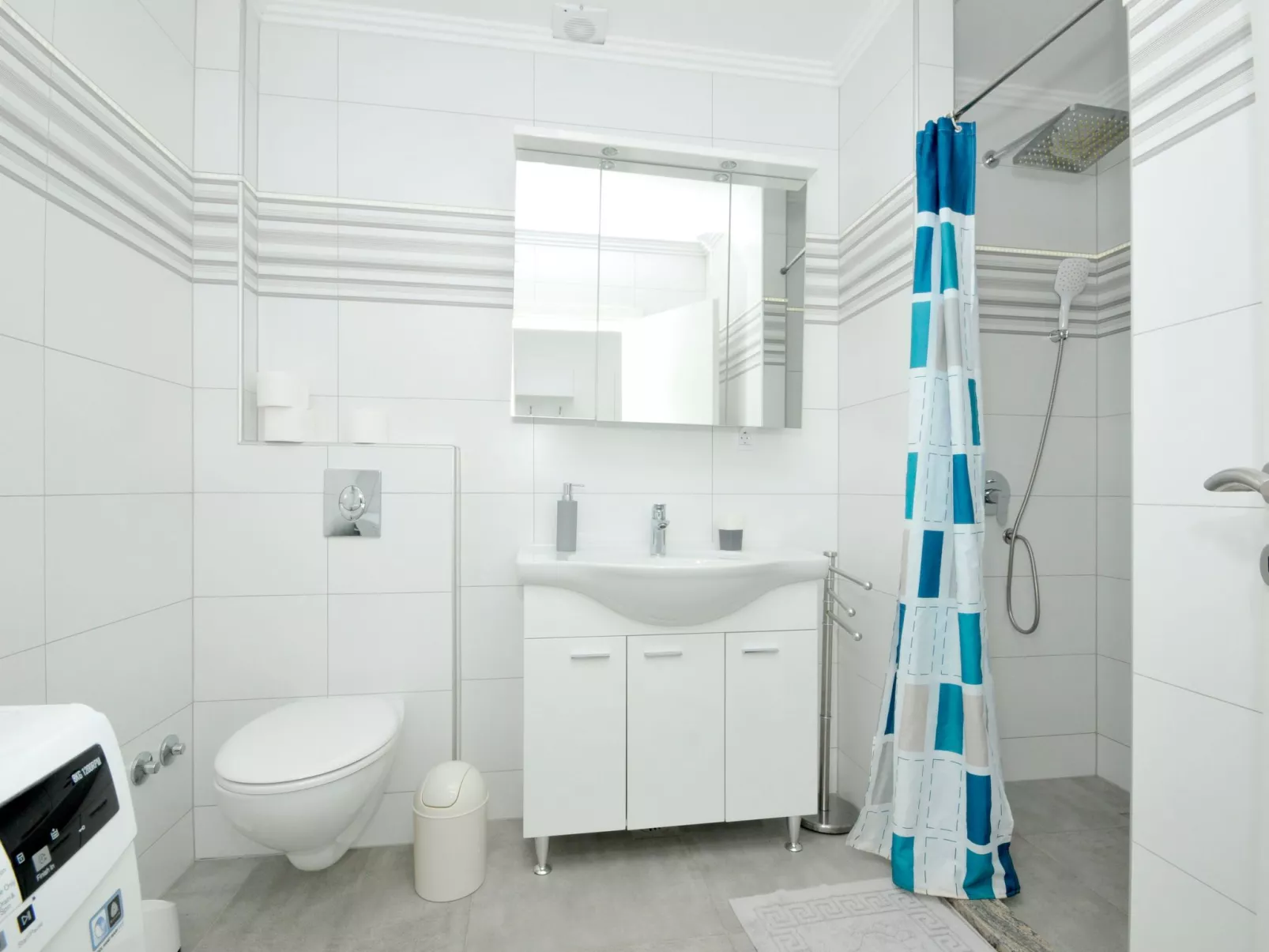 Villa Rimac in Kastel Stafilic mit Garten, Grill-Binnen