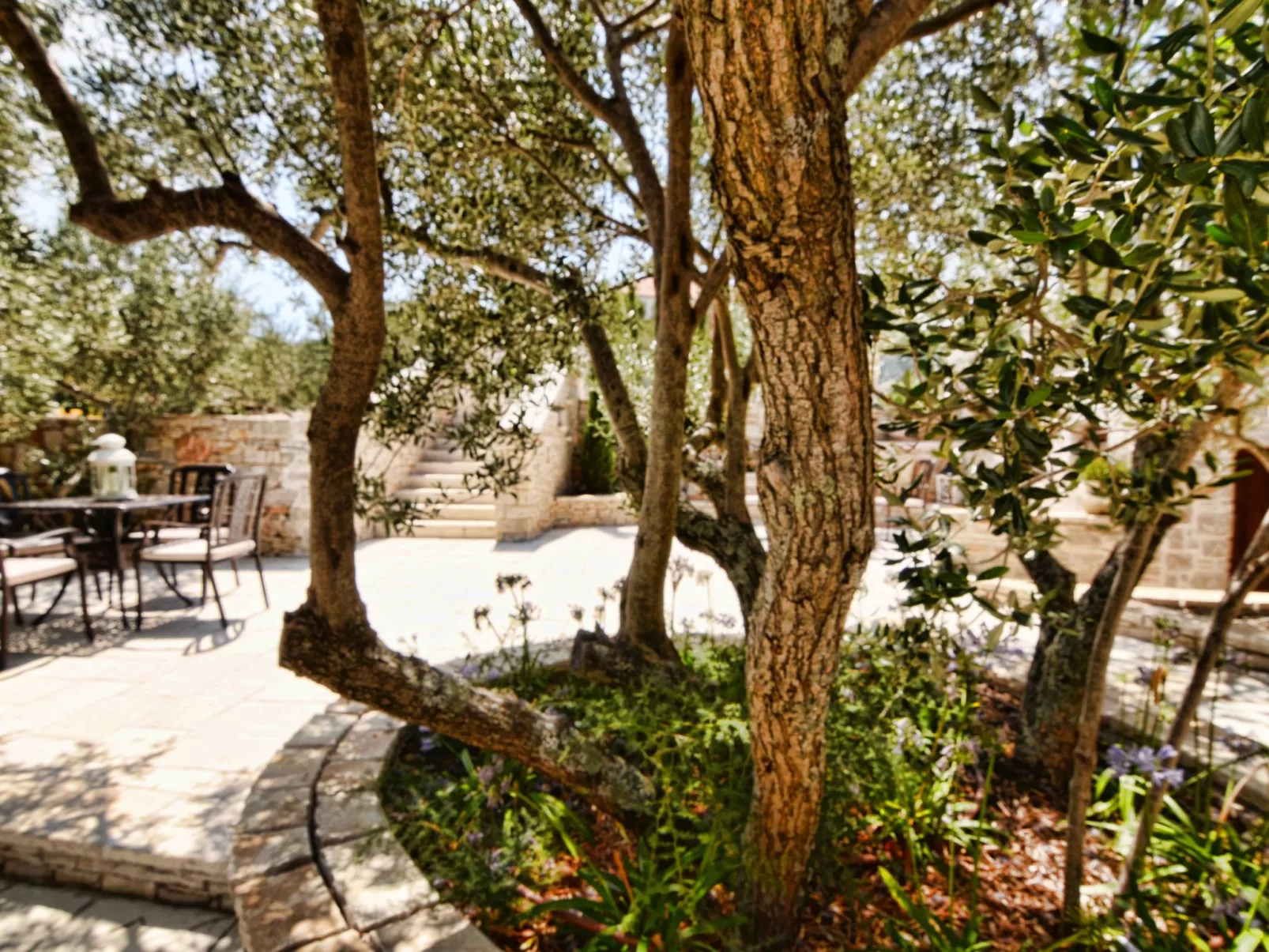 Wohnung für 4 Personen mit Pool und Jacuzzi-Buiten