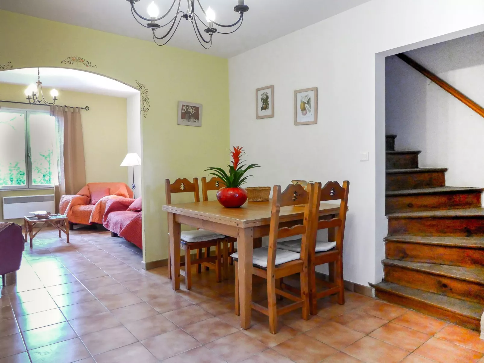 Für 2 Personen und 2 Kinder-Binnen