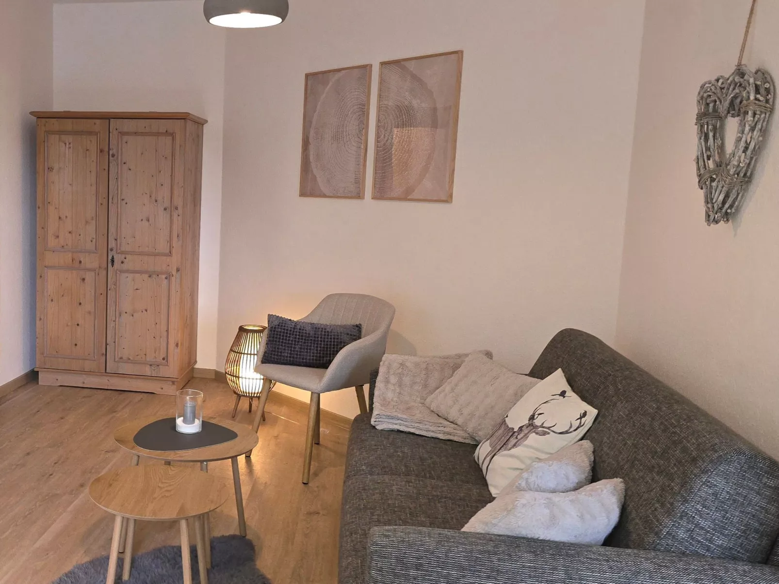 WALDLIEBE ♡-Binnen