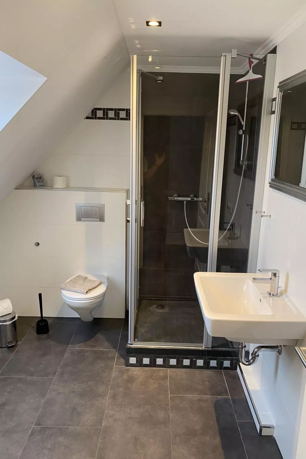 In ruhiger Lage mit großem Balkon-Binnen