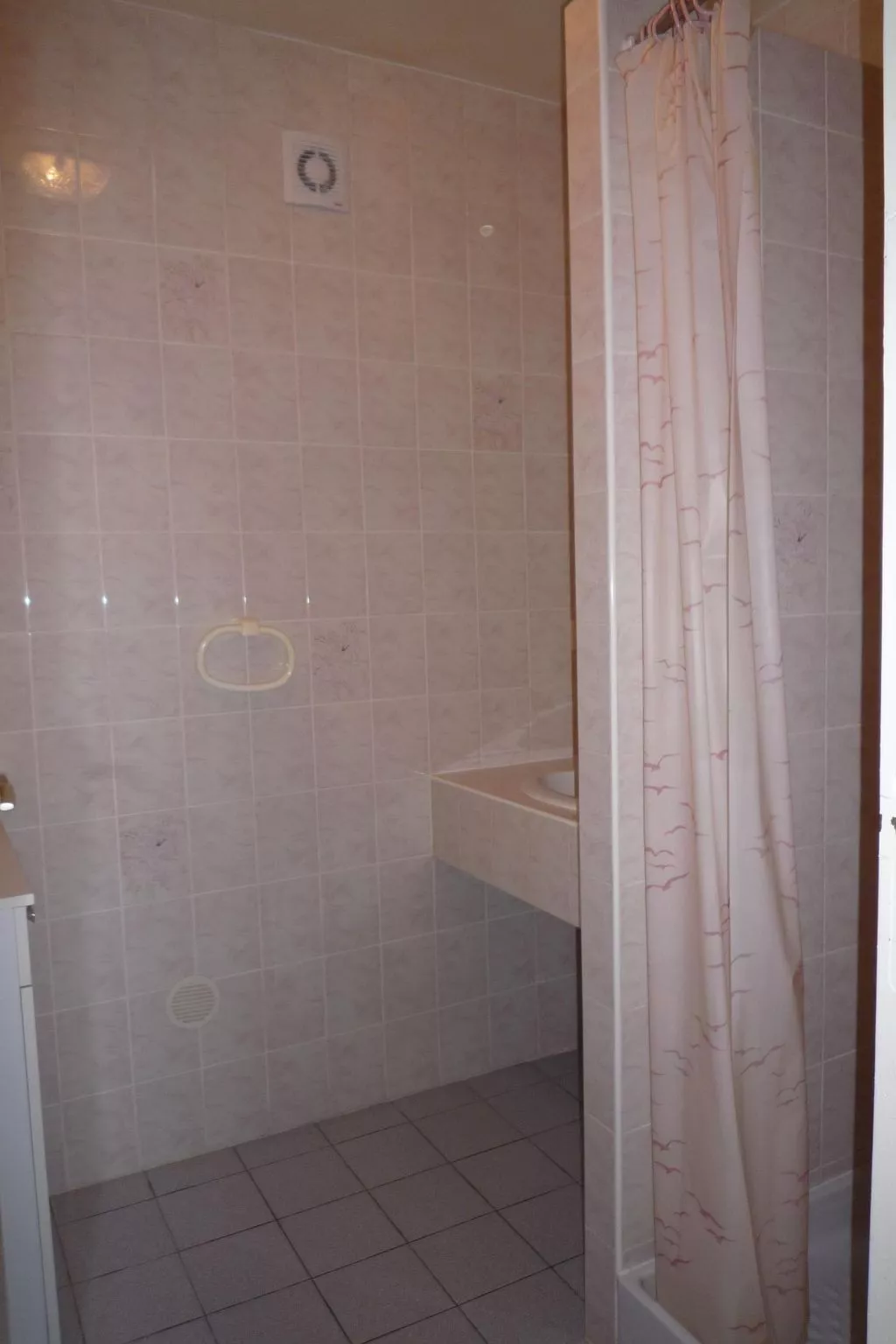 Eine kleine Oase der Ruhe am Meer-Binnen