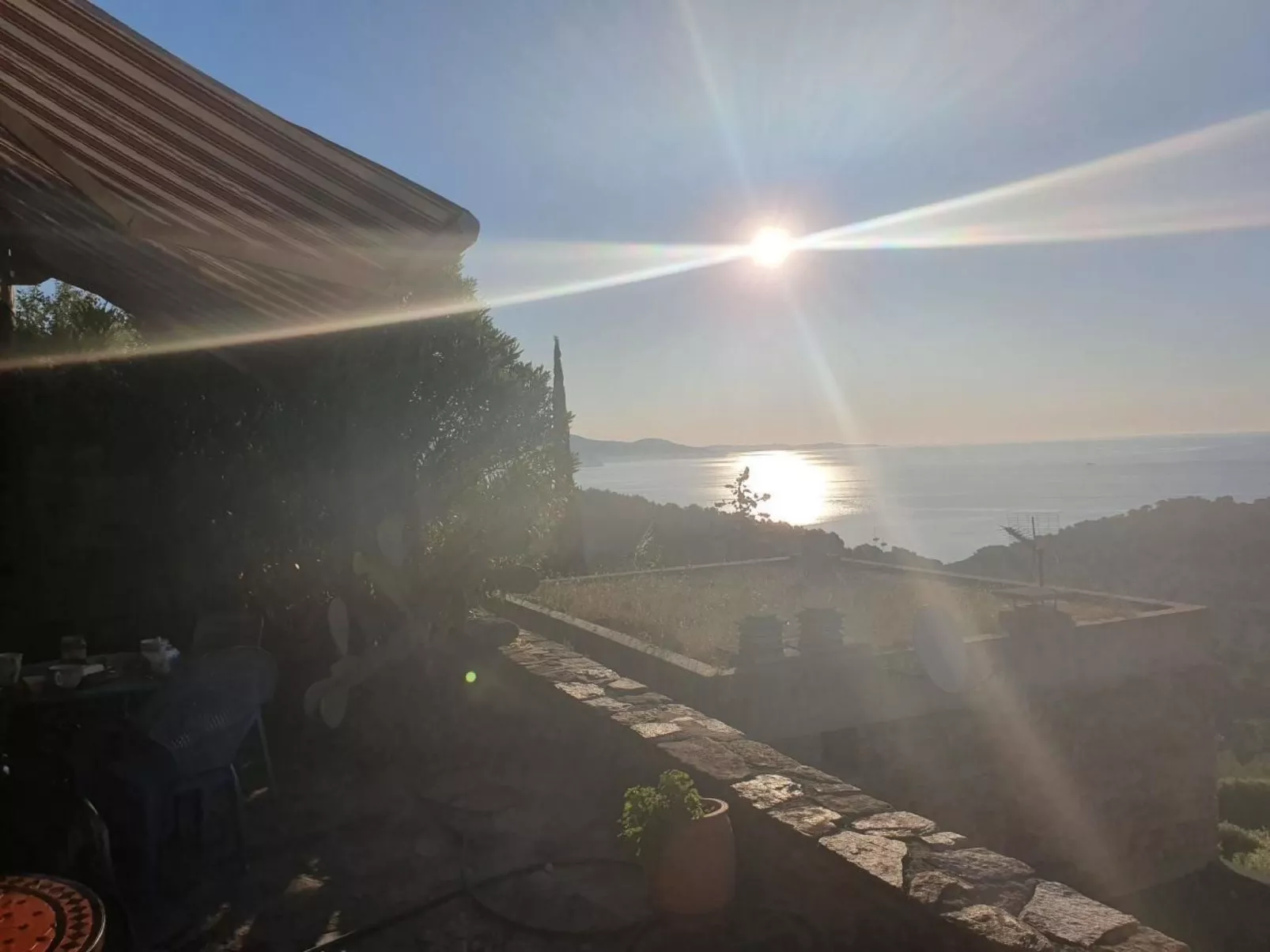 Gaou-Benat. Meerblick Private & bewachte Domäne.-Binnen