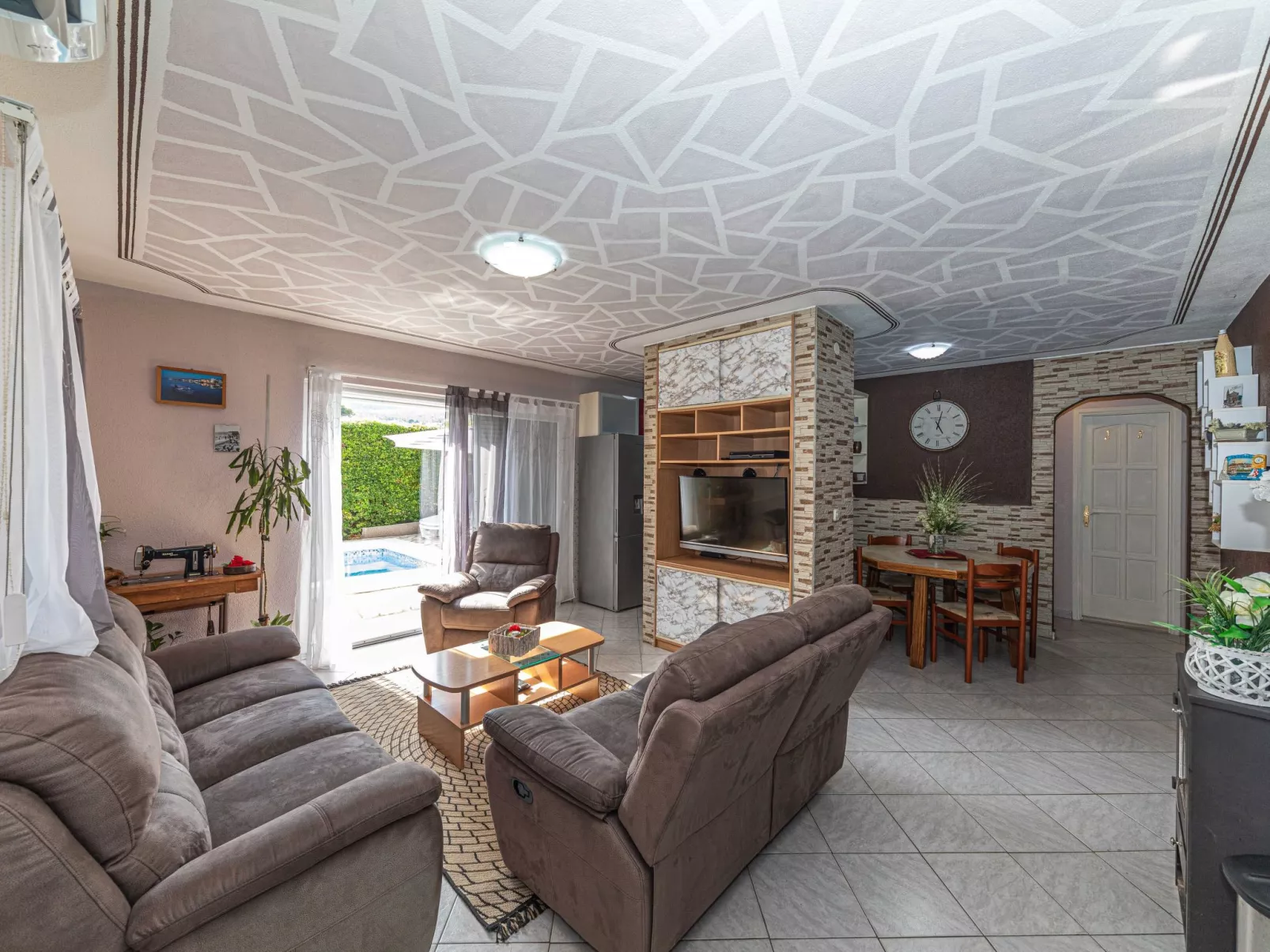 Haus zur alleinigen Nutzung-Binnen