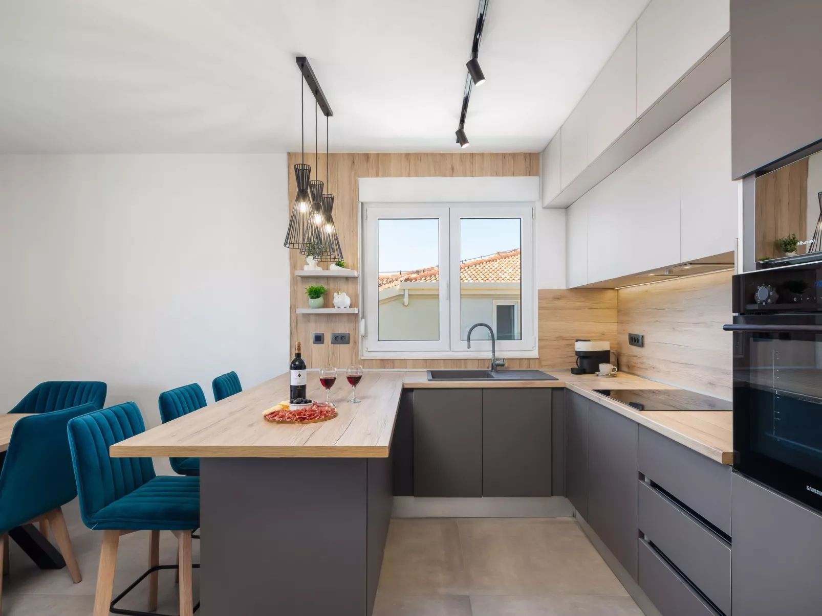 Supreme Penthouse-Binnen